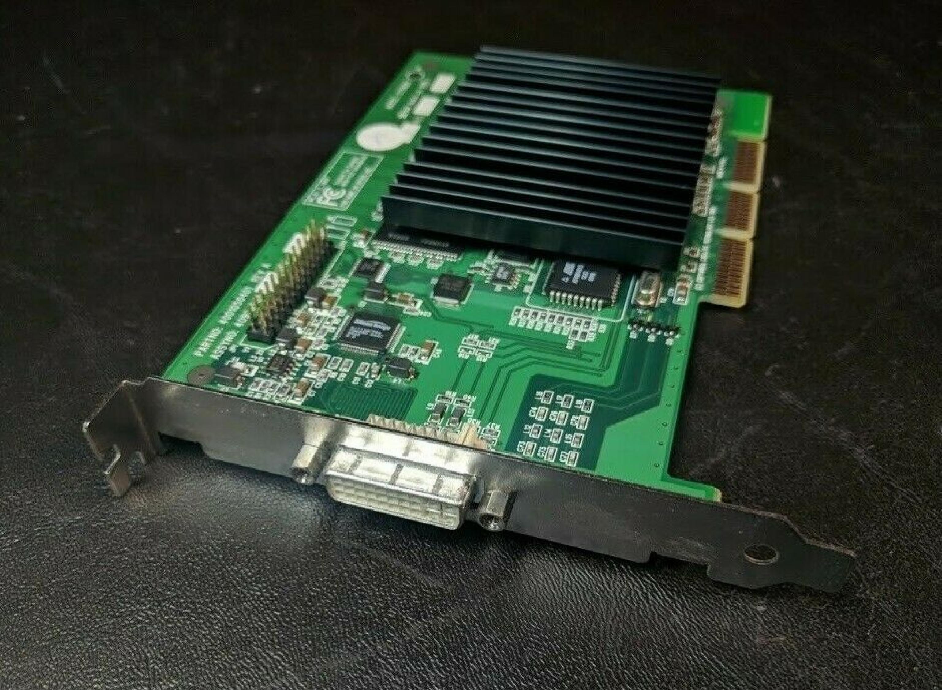 CREATIVE LABS CT5826 16MB AGP VIDEO CARD WITH DVI OUTPUT