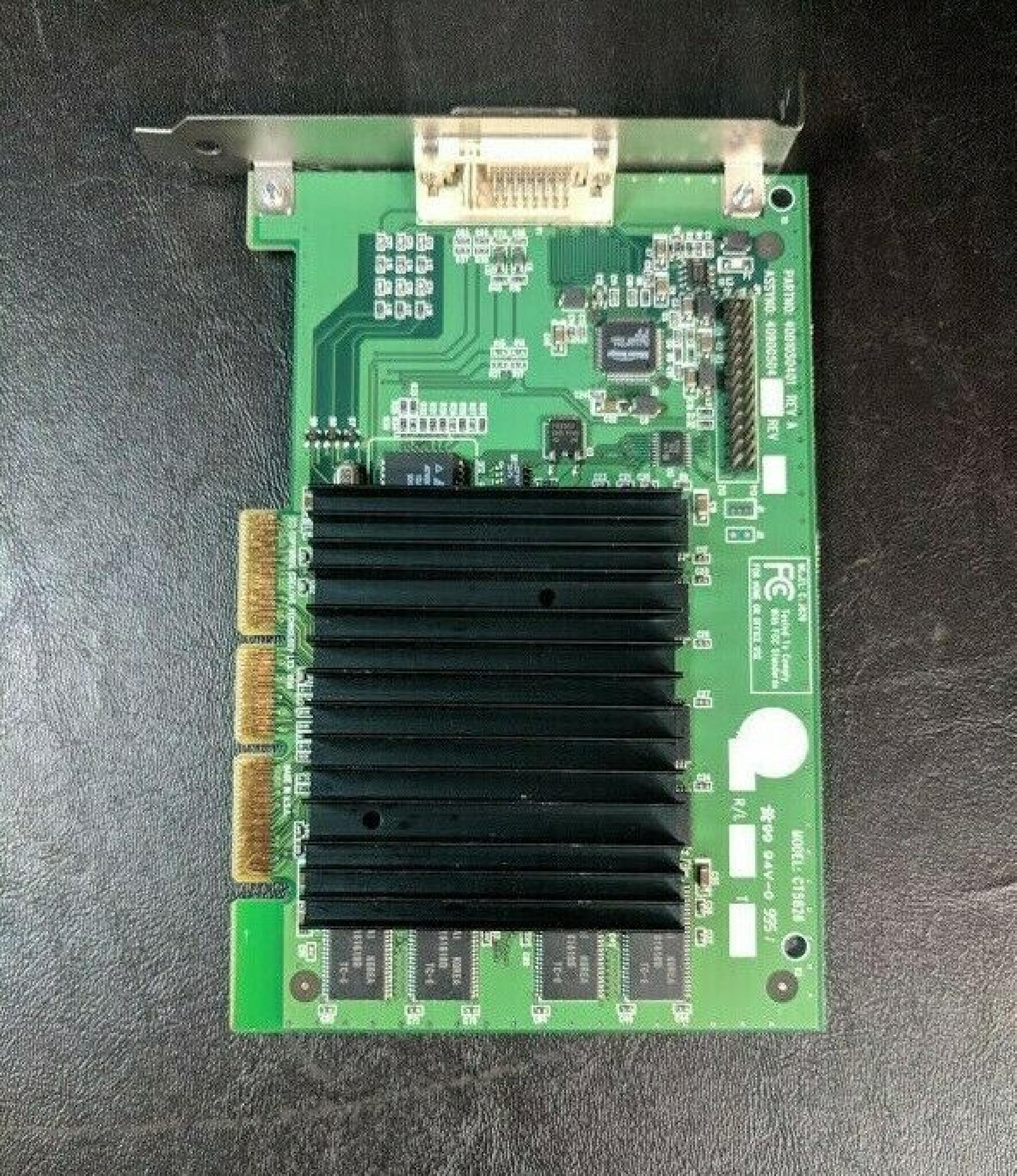 CREATIVE LABS CT5826 16MB AGP VIDEO CARD WITH DVI OUTPUT