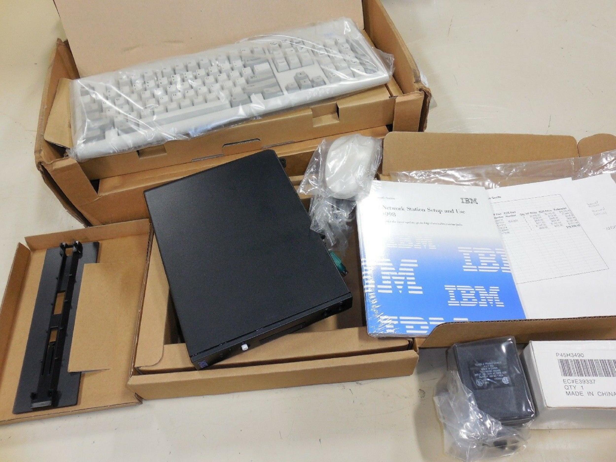 IBM 8361-110 NETWORK STATION WITH POWER SUPPLY