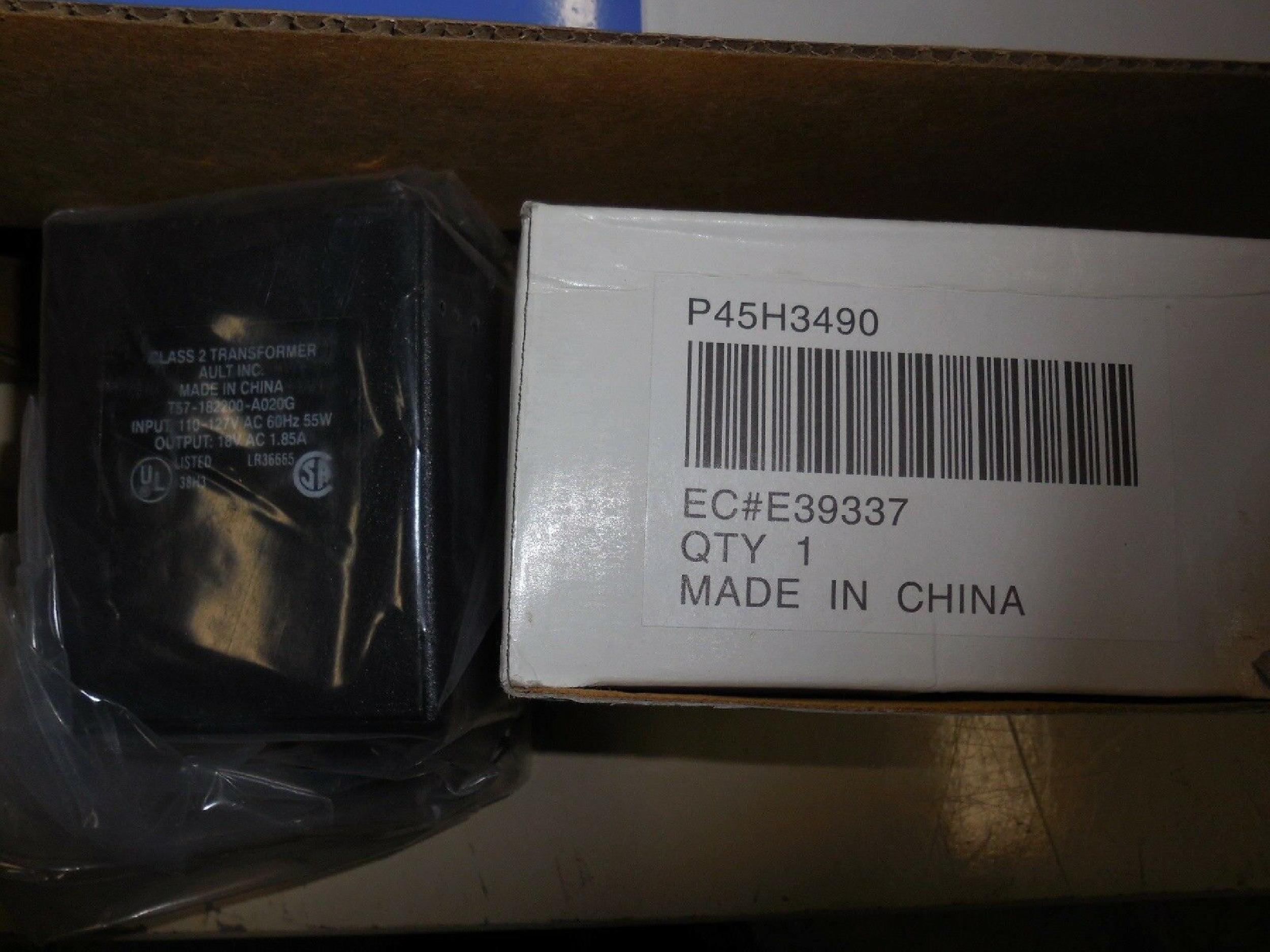 IBM 8361-110 NETWORK STATION WITH POWER SUPPLY