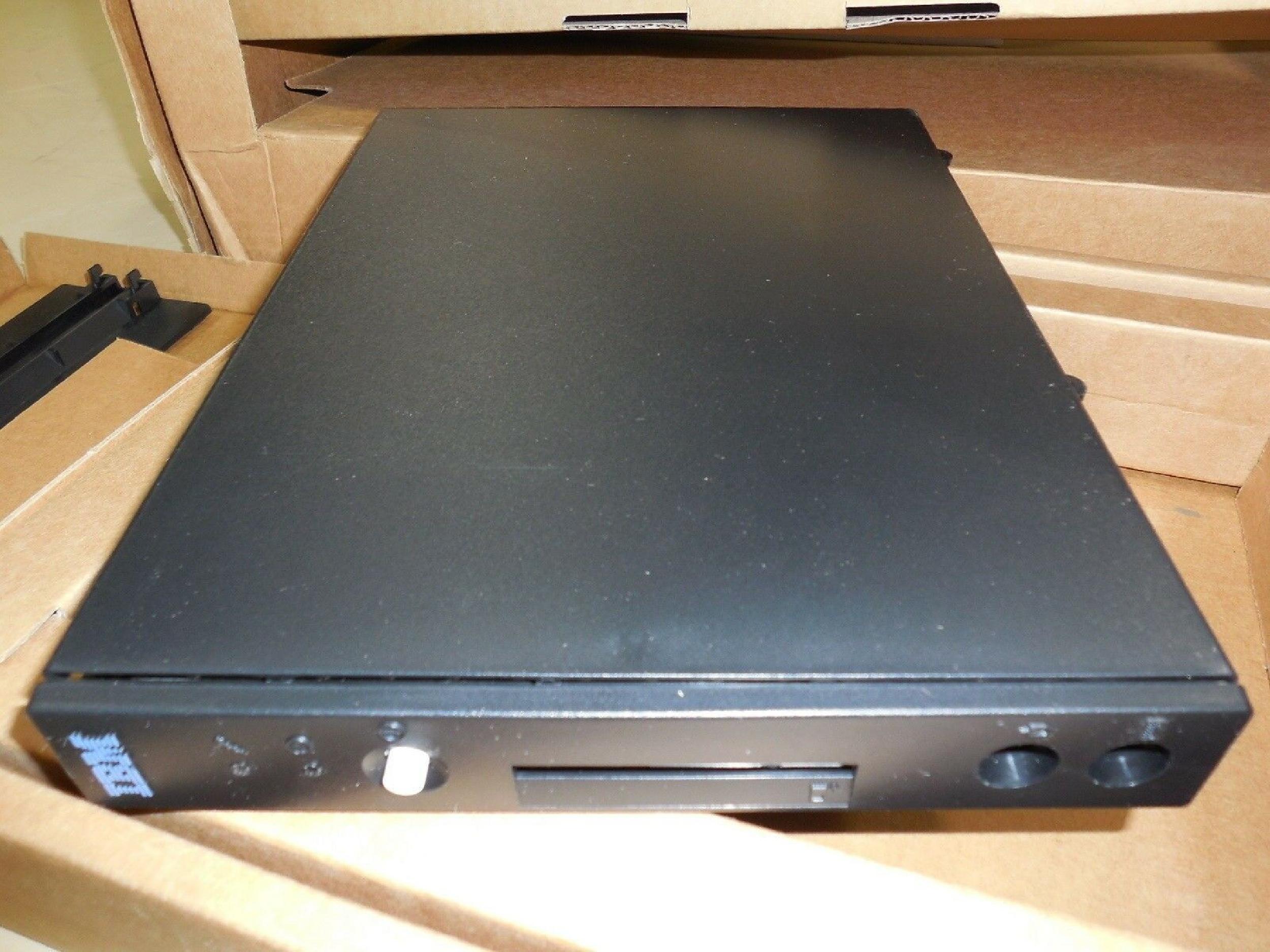 IBM 8361-110 NETWORK STATION WITH POWER SUPPLY