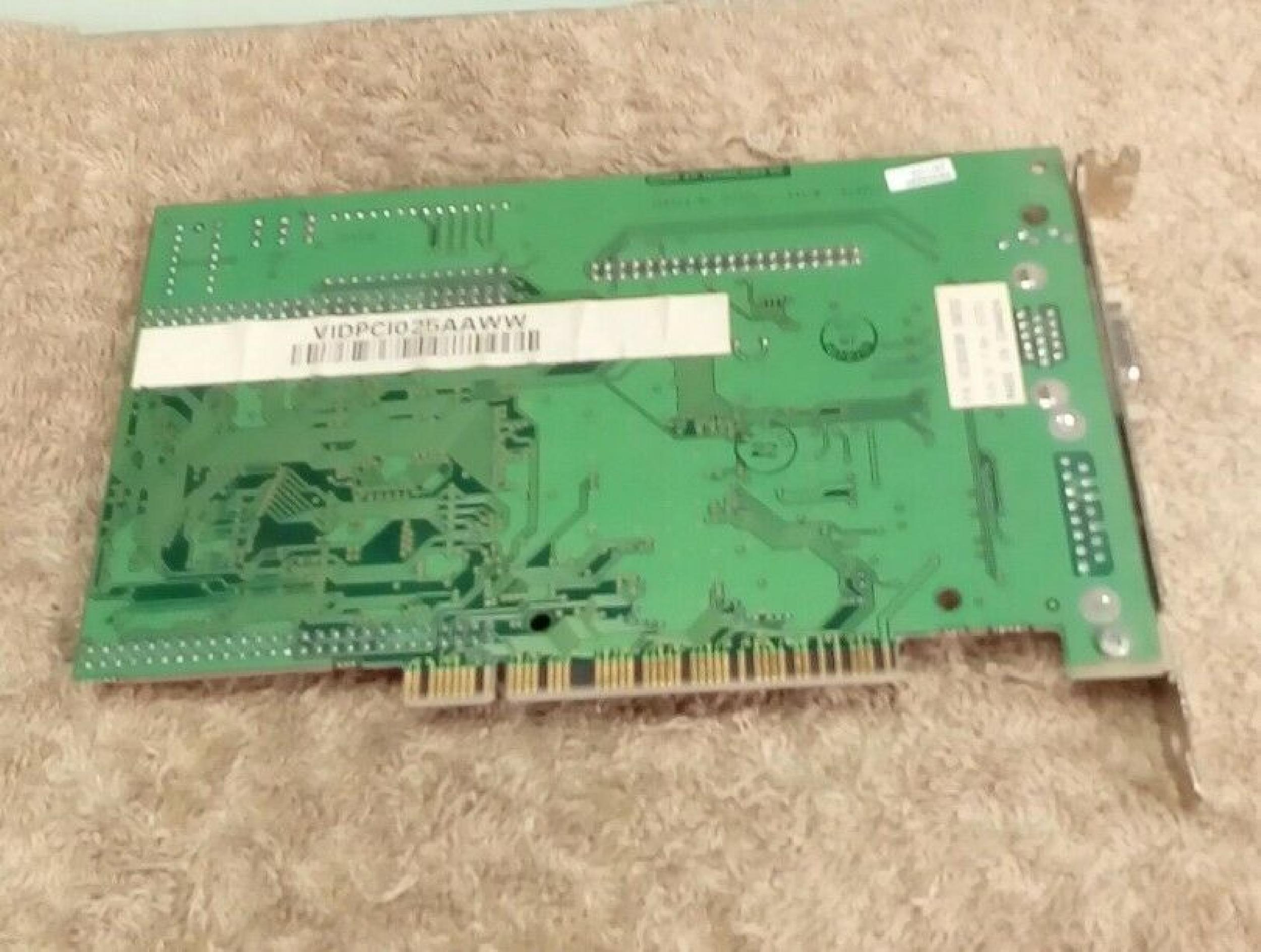 ATI 109-38200-00 MACH 64 GT WITH 2MB RAM 3D RAGE II PCI 315GT2CB12 CTTEBRIL-00 J644ENK A22QN9648 4MB II+ NON UPGRADABLE II+DVD RAGEII VIDEO CARD VGA OUTPUT