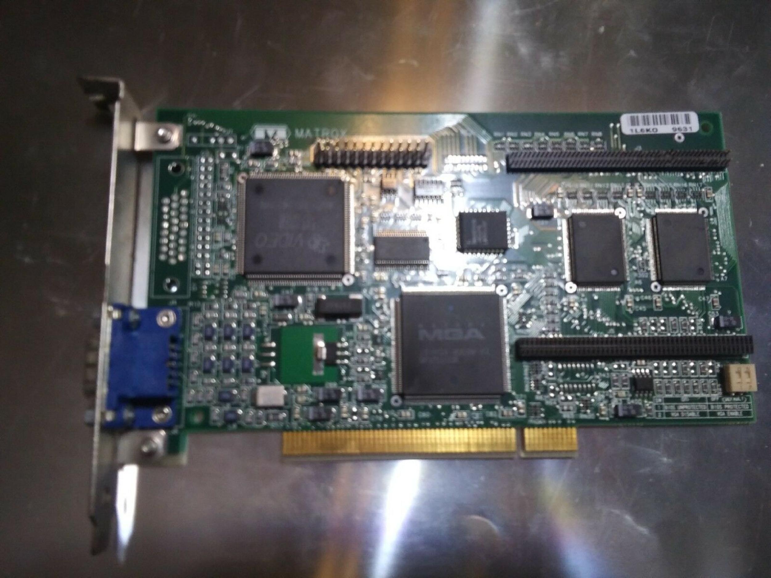 MATROX ID7057600 2MB PCI VIDEO ADAPTER