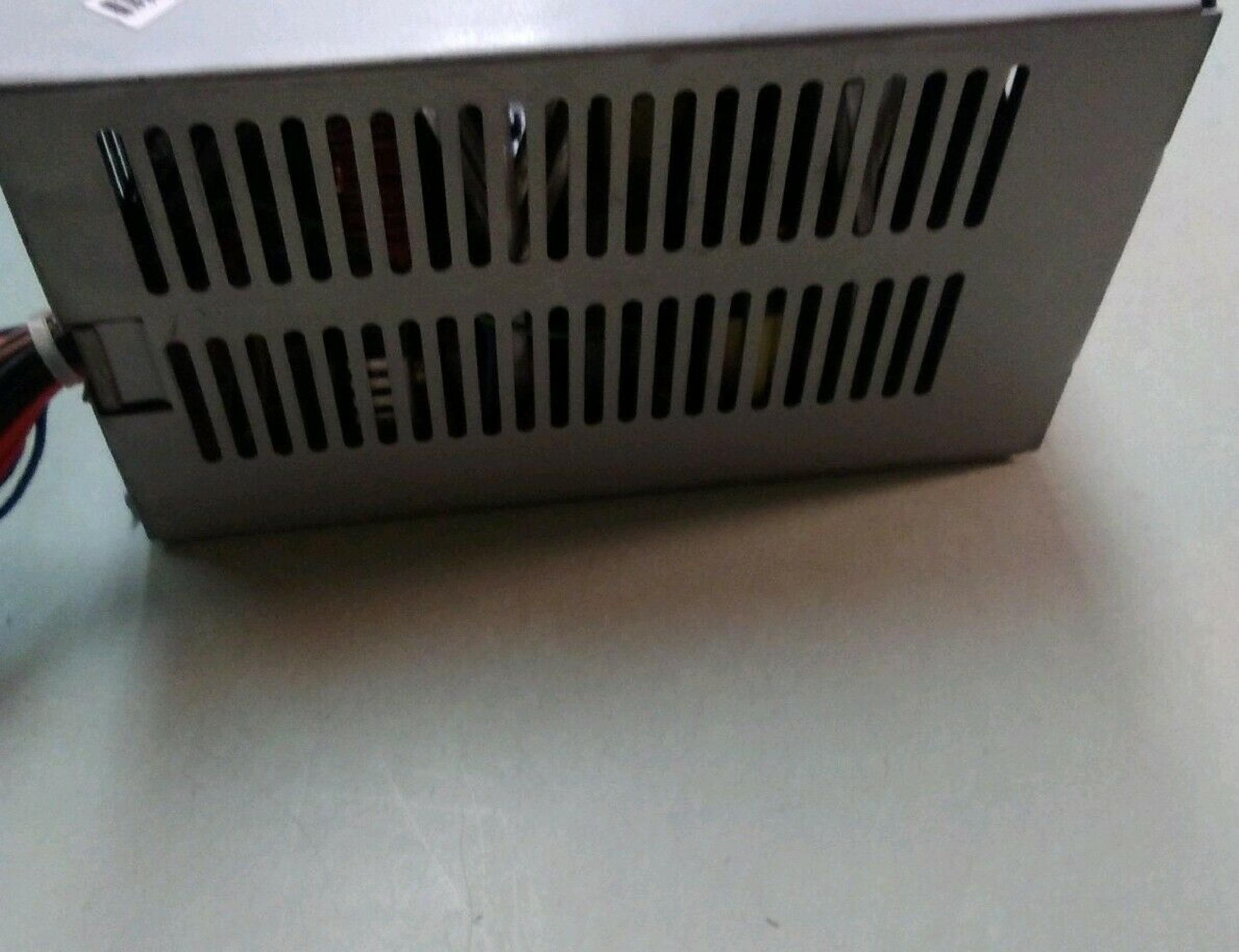 COMPAQ / HEWLETT PACKARD / HP 166569-001 POWER SUPPLY