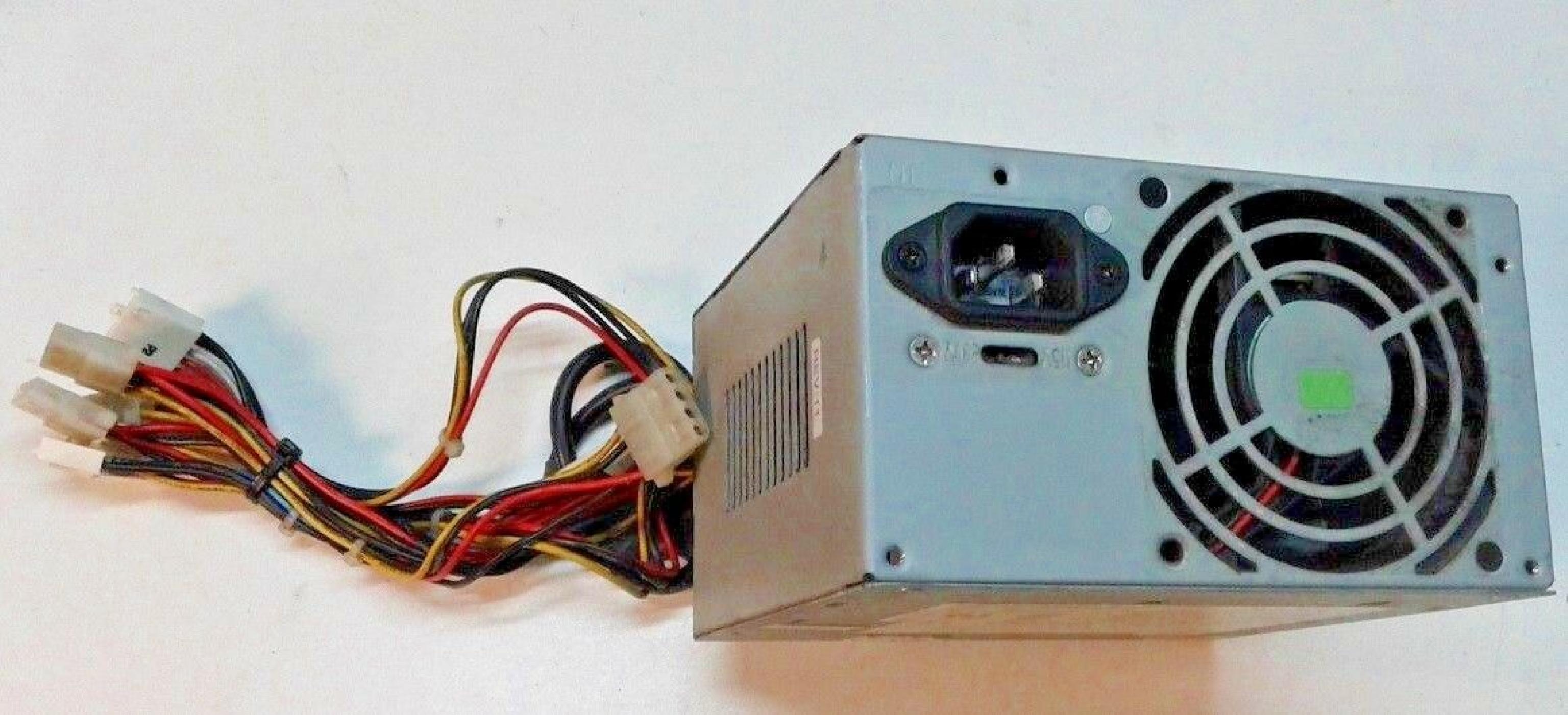 COMPAQ / HEWLETT PACKARD / HP 242907-001 AT POWER SUPPLY WITH REMOTE SWITCH 200W