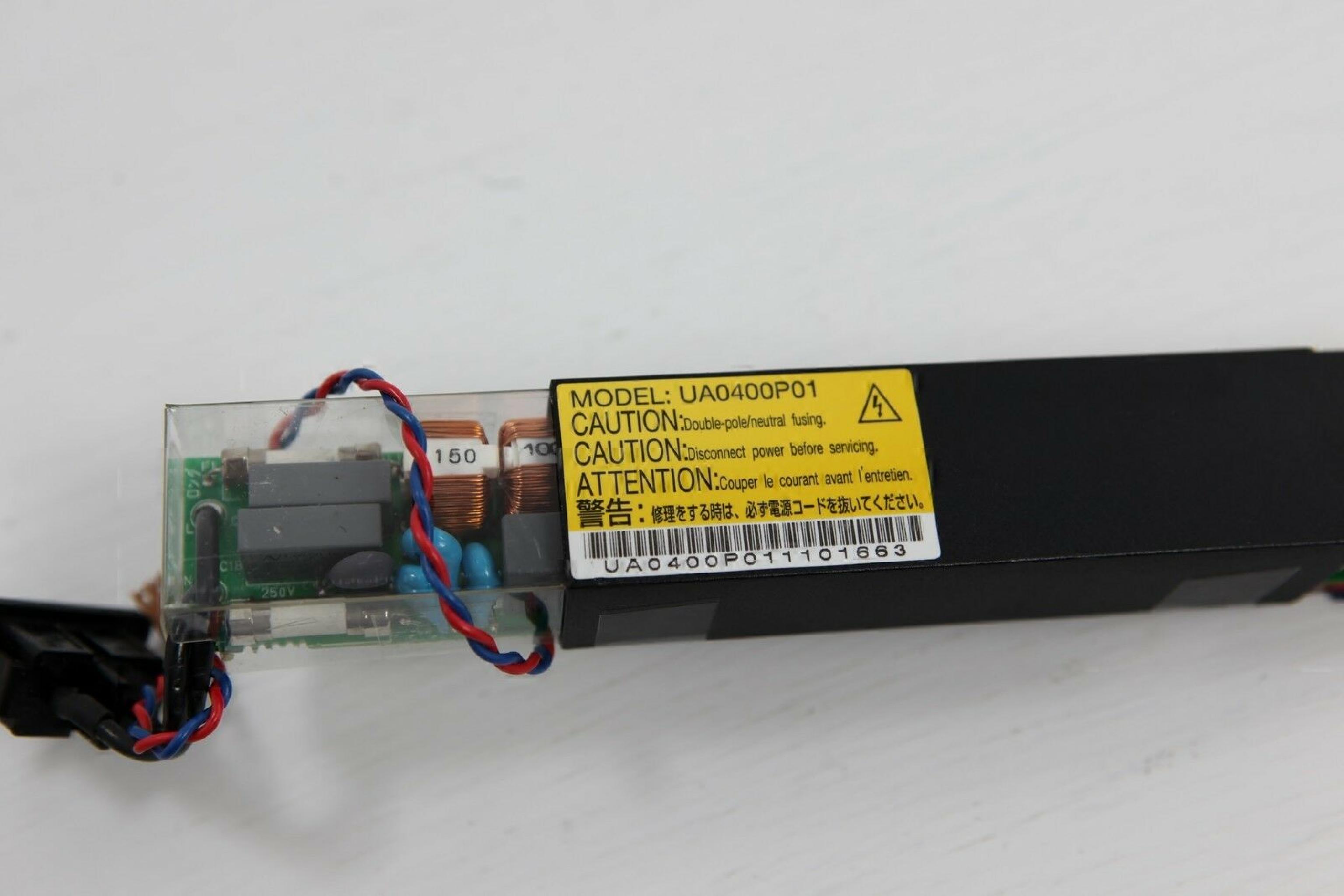 TOSHIBA UA0400P01 AC POWER SUPPLY 115 VOLT FOR LJ4SI ETC TECRA 400CS 420CDT 405CS 400CDT 410CS 415CS 410CDT