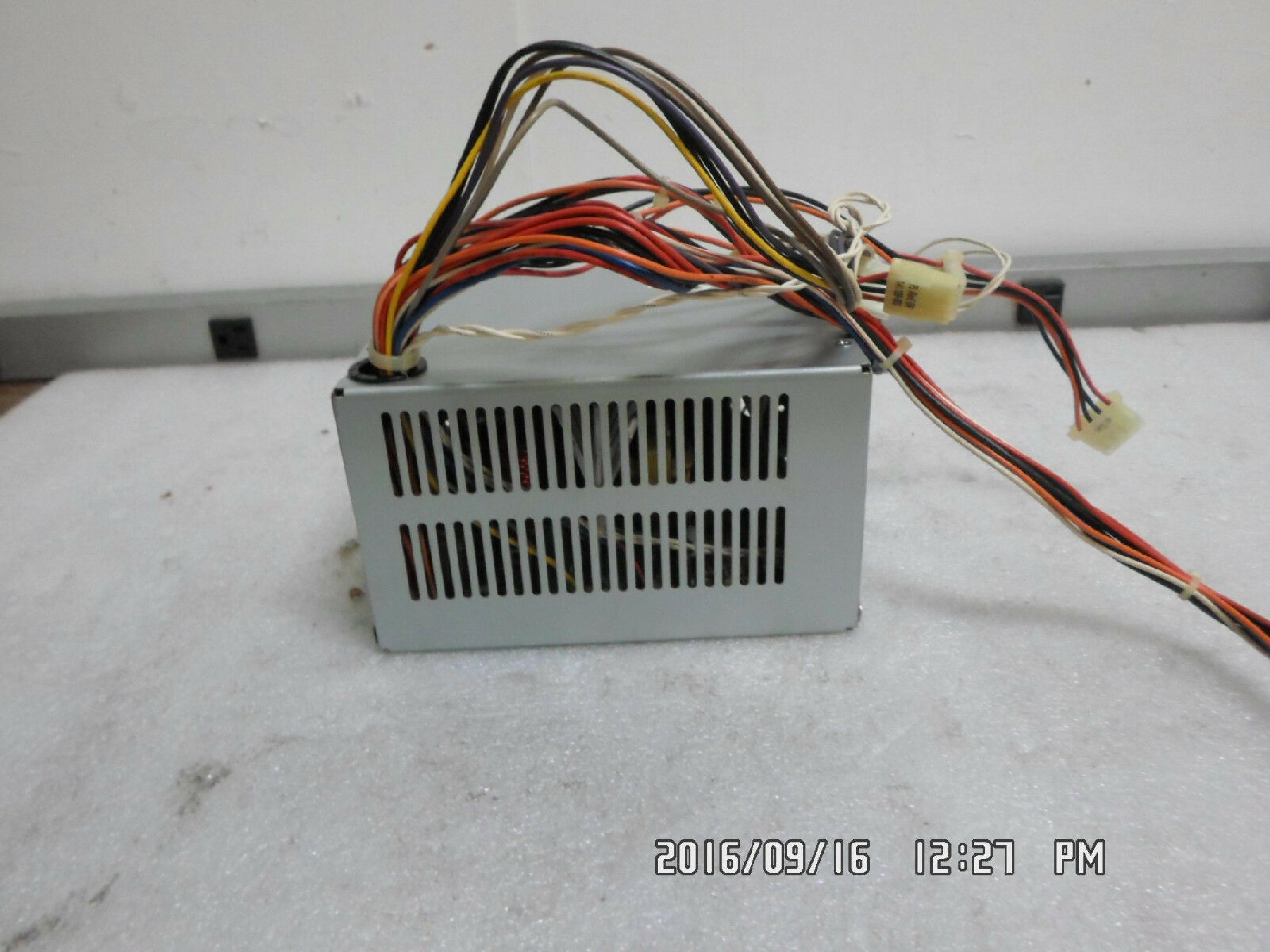 COMPAQ / HEWLETT PACKARD / HP 172823-001 POWER SUPPLY