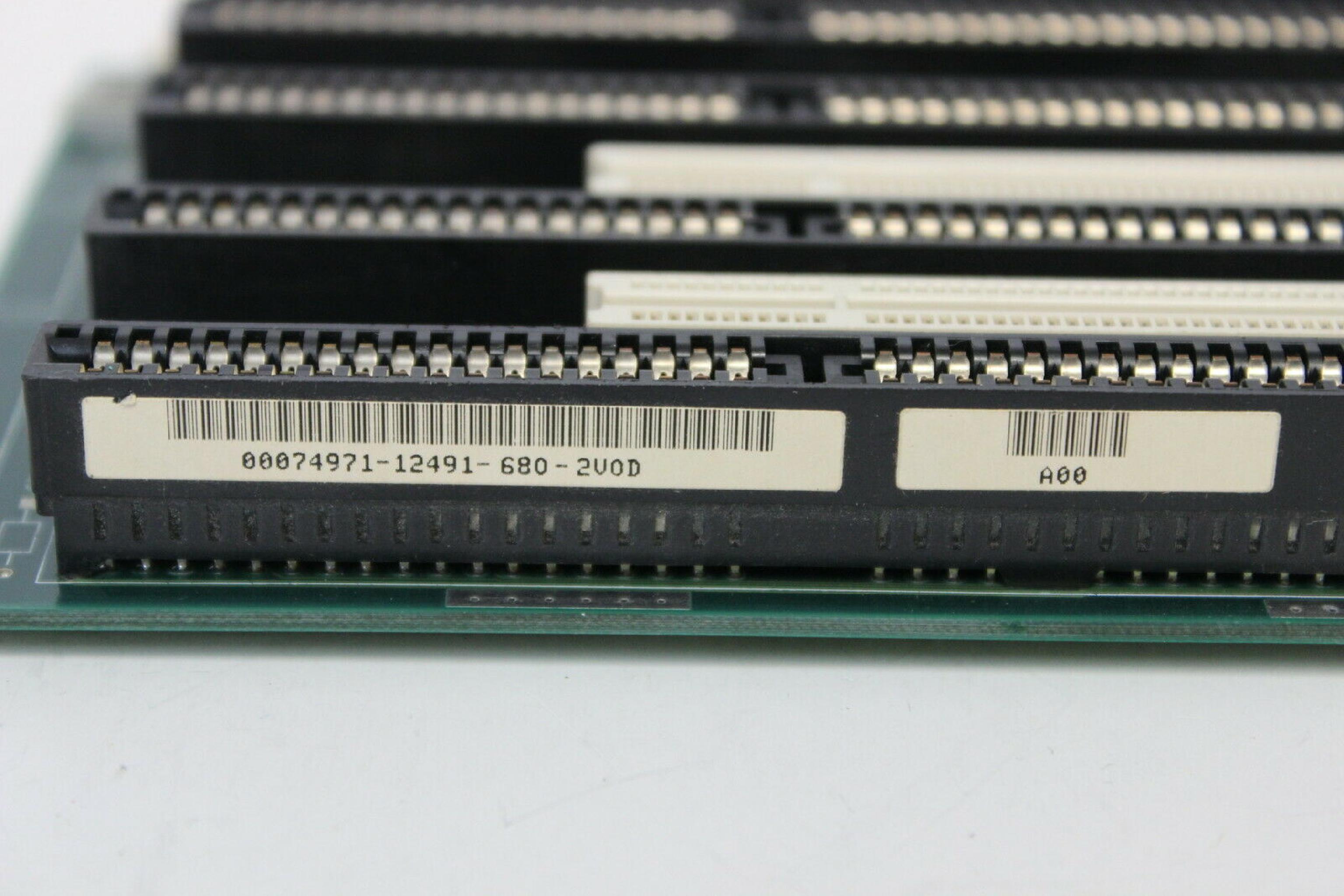 DELL 74972 RISER DEALS OPTIPLEX BOARD CARD XM575