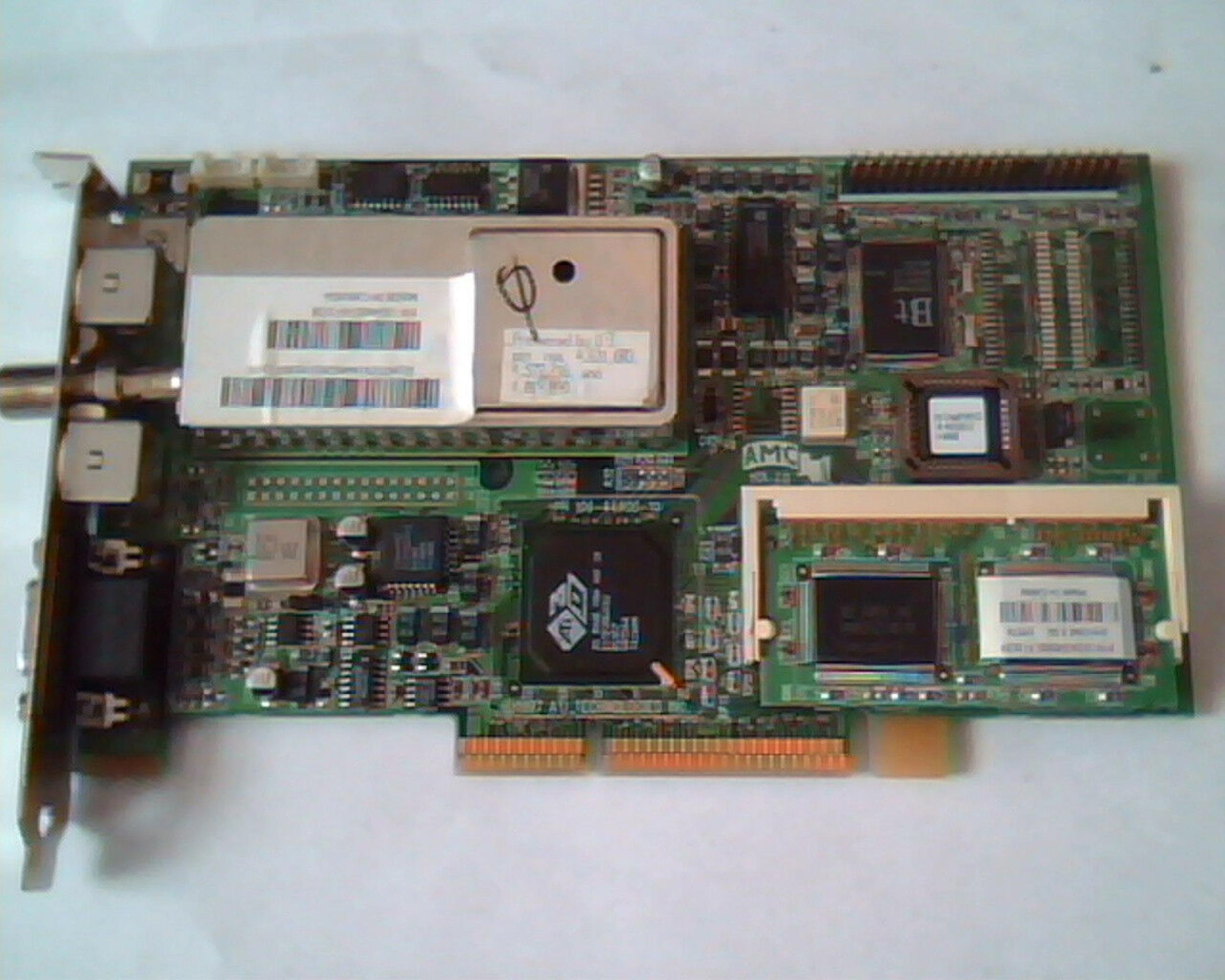 ATI 100-401012 TV CAPTURE CARD 8MB AGP VIDEO CARD WITH VGA OUTPUT