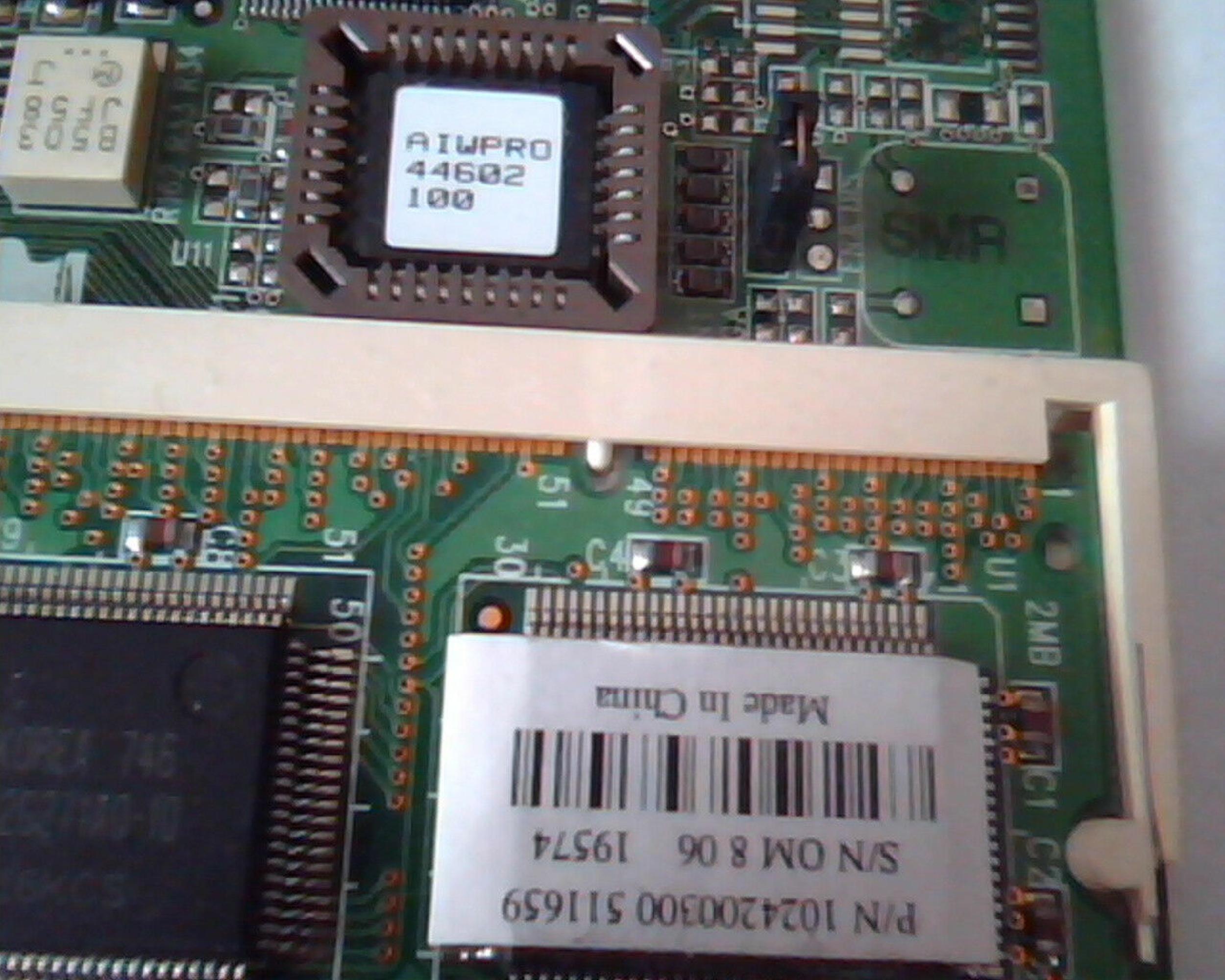 ATI 100-401012 TV CAPTURE CARD 8MB AGP VIDEO CARD WITH VGA OUTPUT