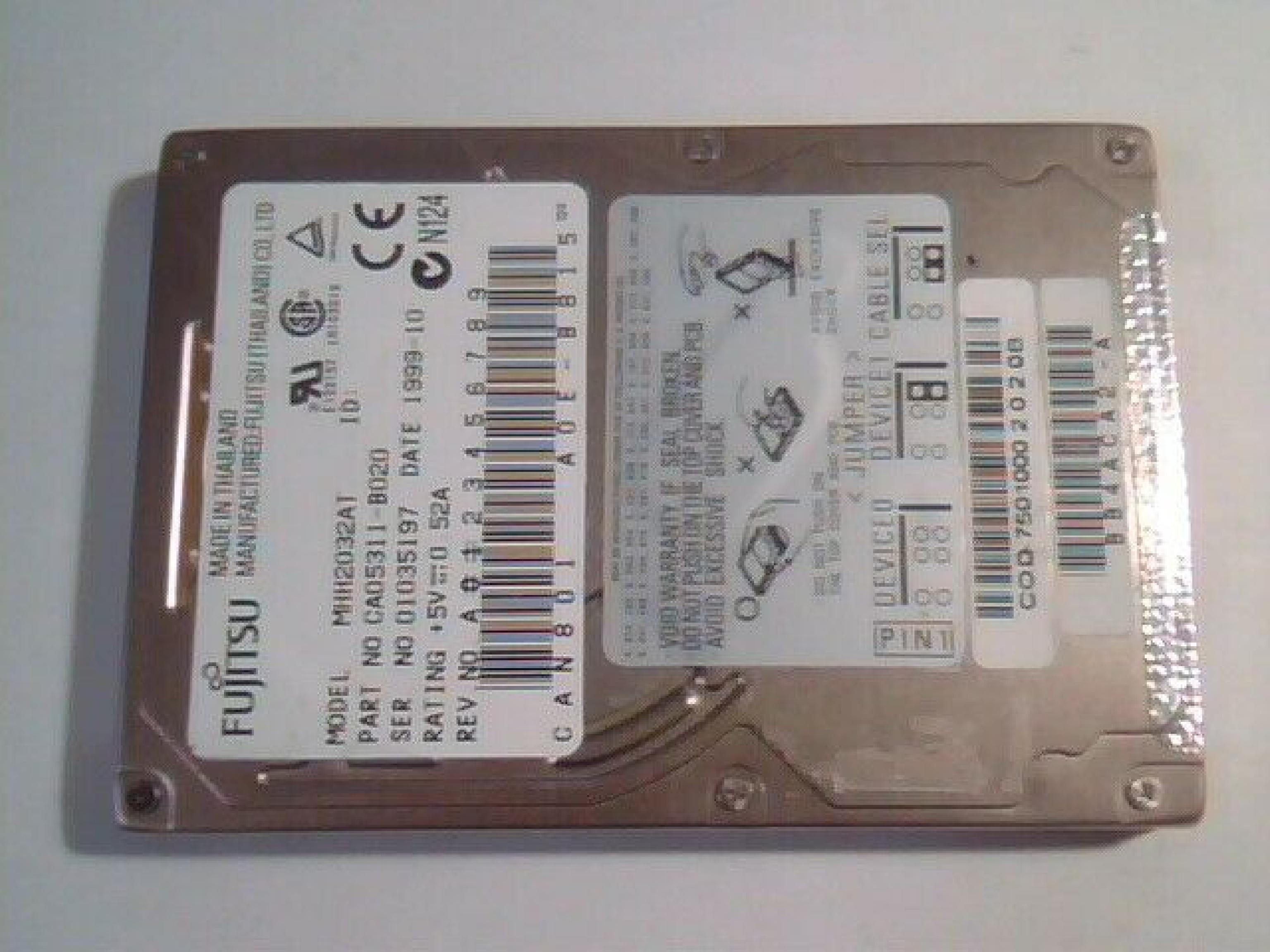 FUJITSU CA05311-B020 3.2GB ATA/IDE 2.5 INCH LAPTOP HARD DRIVE IDE 9.5MM 4200RPM