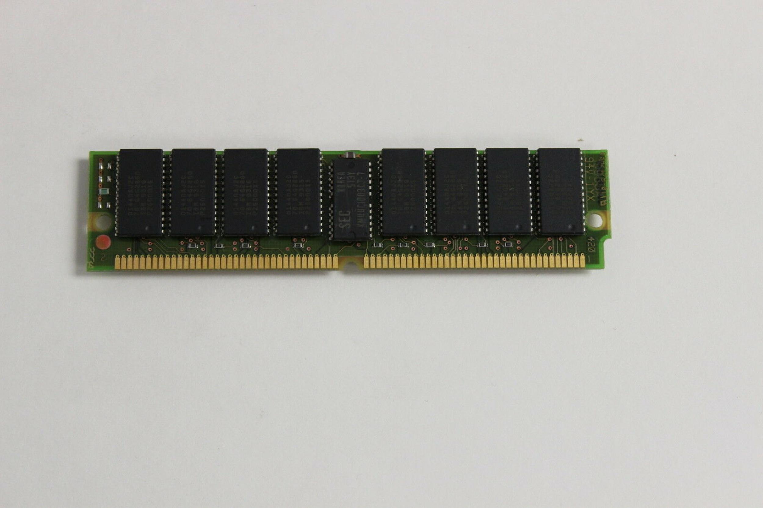 IBM 92G7520 72 PIN SIMM 18 CHIP