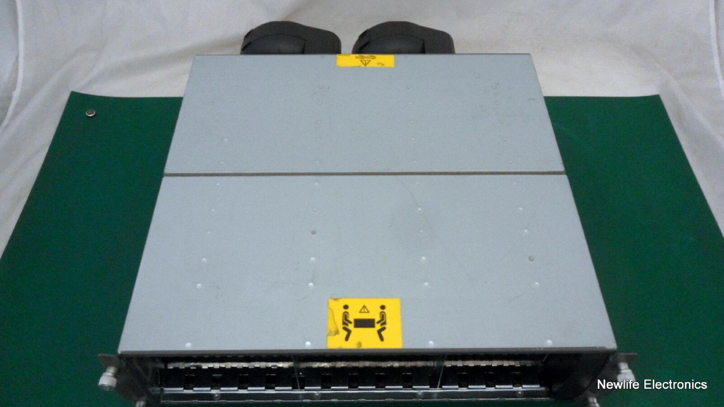 COMPAQ / HEWLETT PACKARD / HP 70-40019-01 SCSI DRIVE BAY WITH POWER SUPPLIES