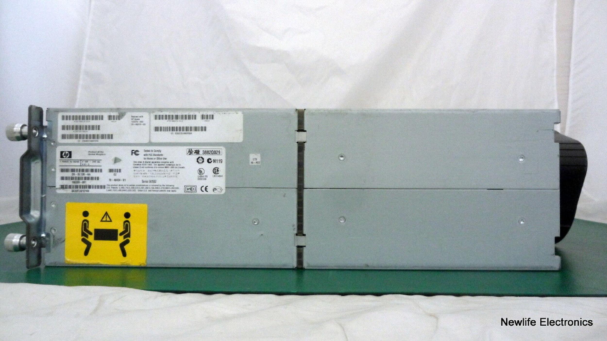 COMPAQ / HEWLETT PACKARD / HP 70-40019-01 SCSI DRIVE BAY WITH POWER SUPPLIES