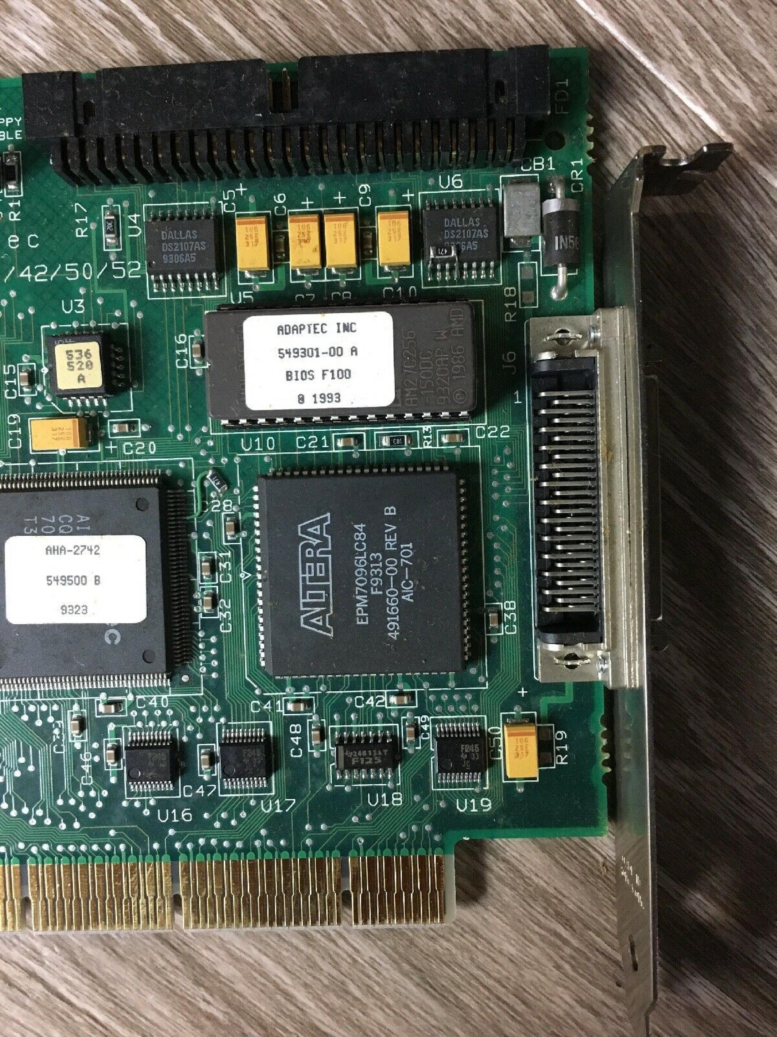 ADAPTEC AHA-2740/42/50/52 HIGHLY INTEGRATED EISA-TO-FAST SCSI HOST ADAPTER EISA BUSMASTER