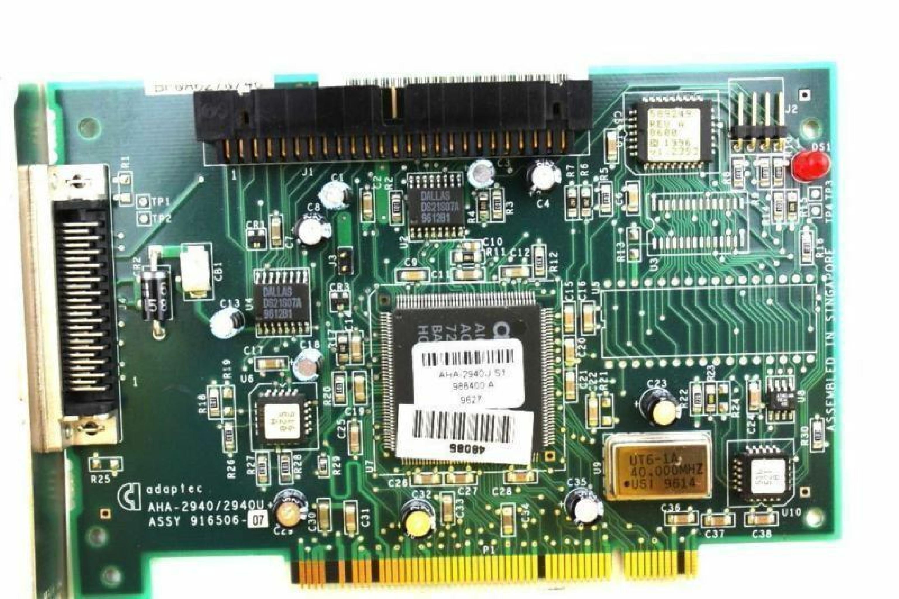 ADAPTEC / COMPAQ / HEWLETT PACKARD / HP 247399-001 PCI SCSI CONTROLLER