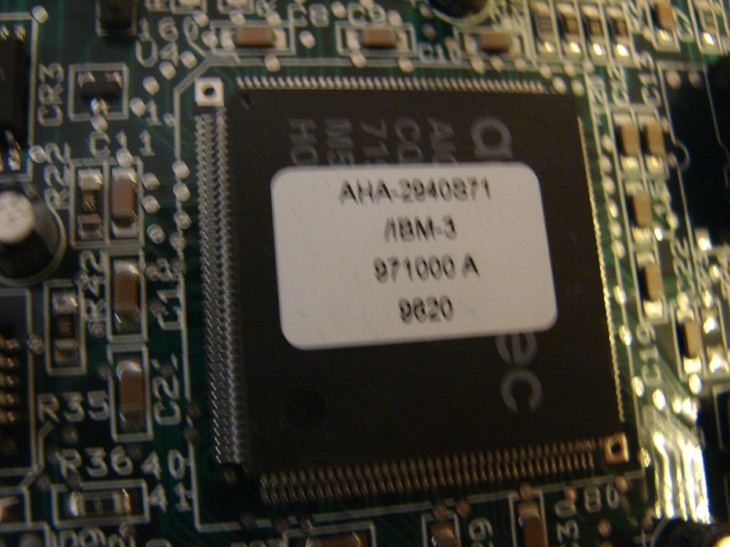 ADAPTEC 566507-00 PCI SCSI CONTROLLER