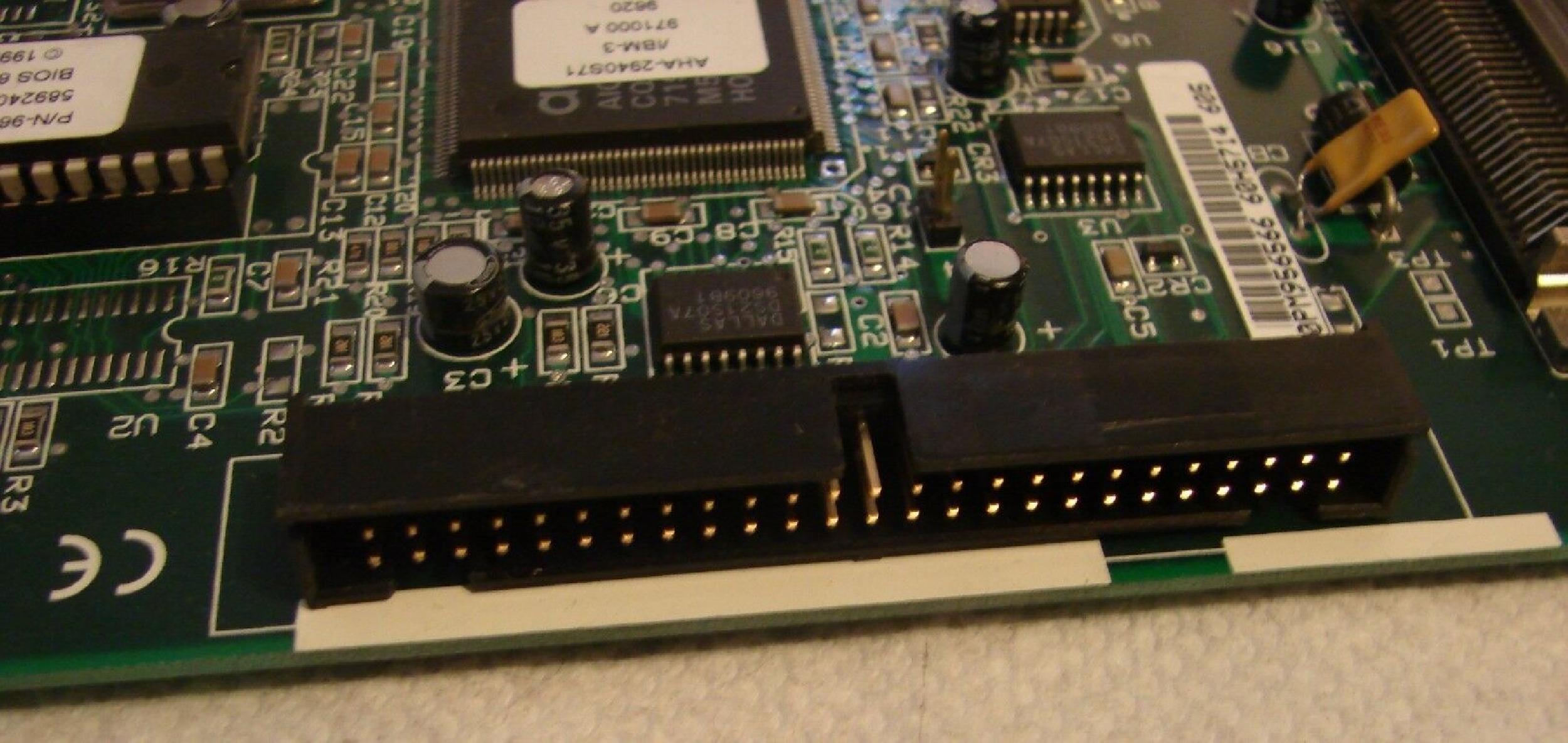 ADAPTEC 566507-00 PCI SCSI CONTROLLER
