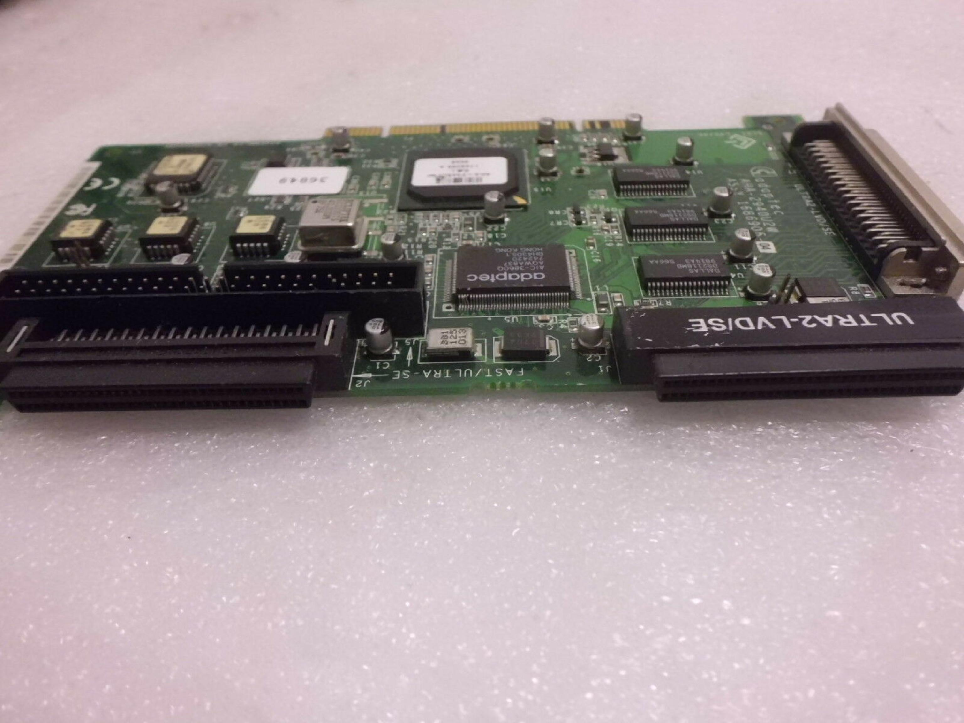 ADAPTEC 1746300 PCI ULTRA2 LVD/SE SCSI CONTROLLER