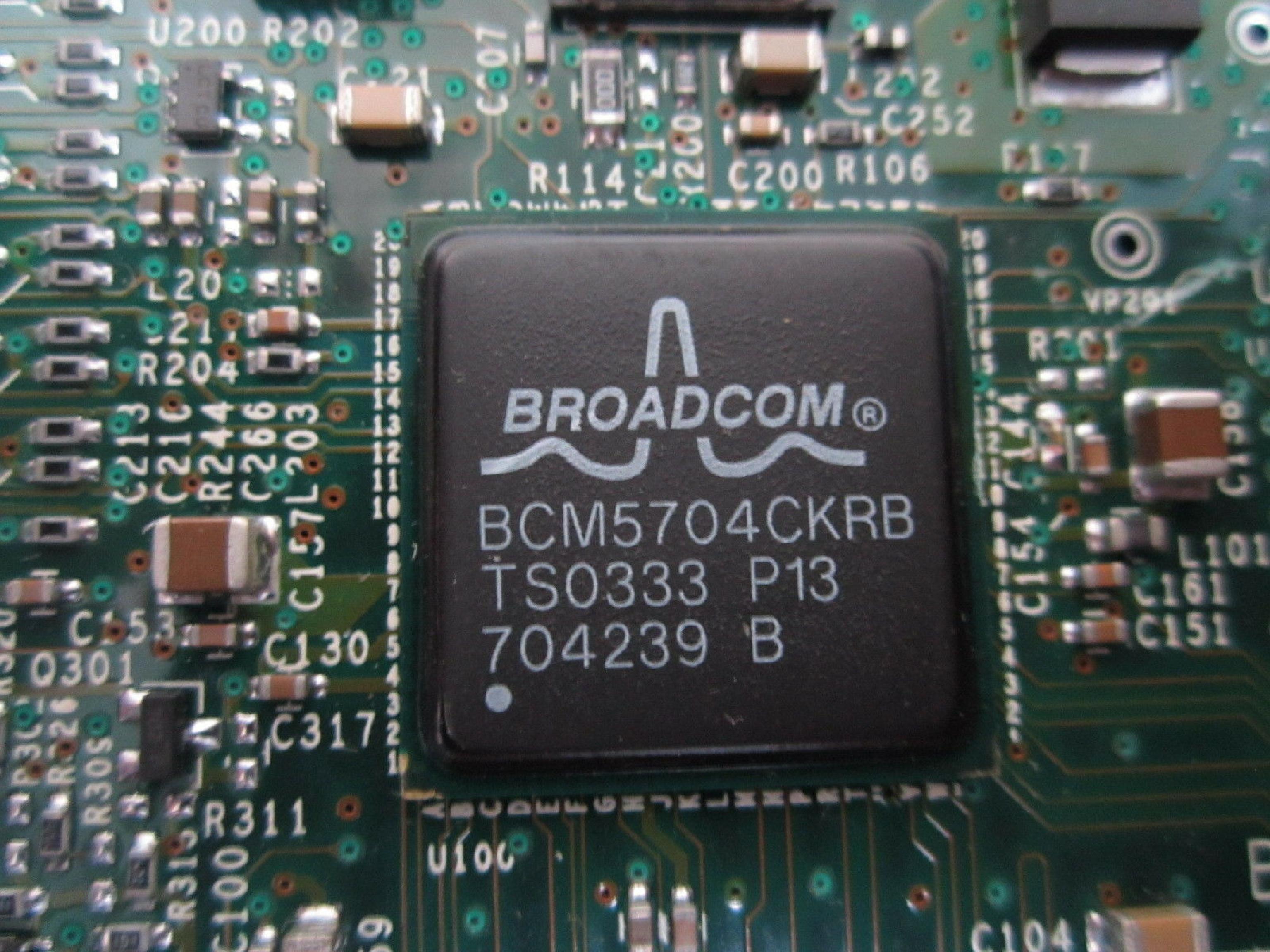 BROADCOM 31P6489 NETXTREME 10/100/1000BASE-T DUAL PORT GIGABIT ETHERNET CONTROLLER