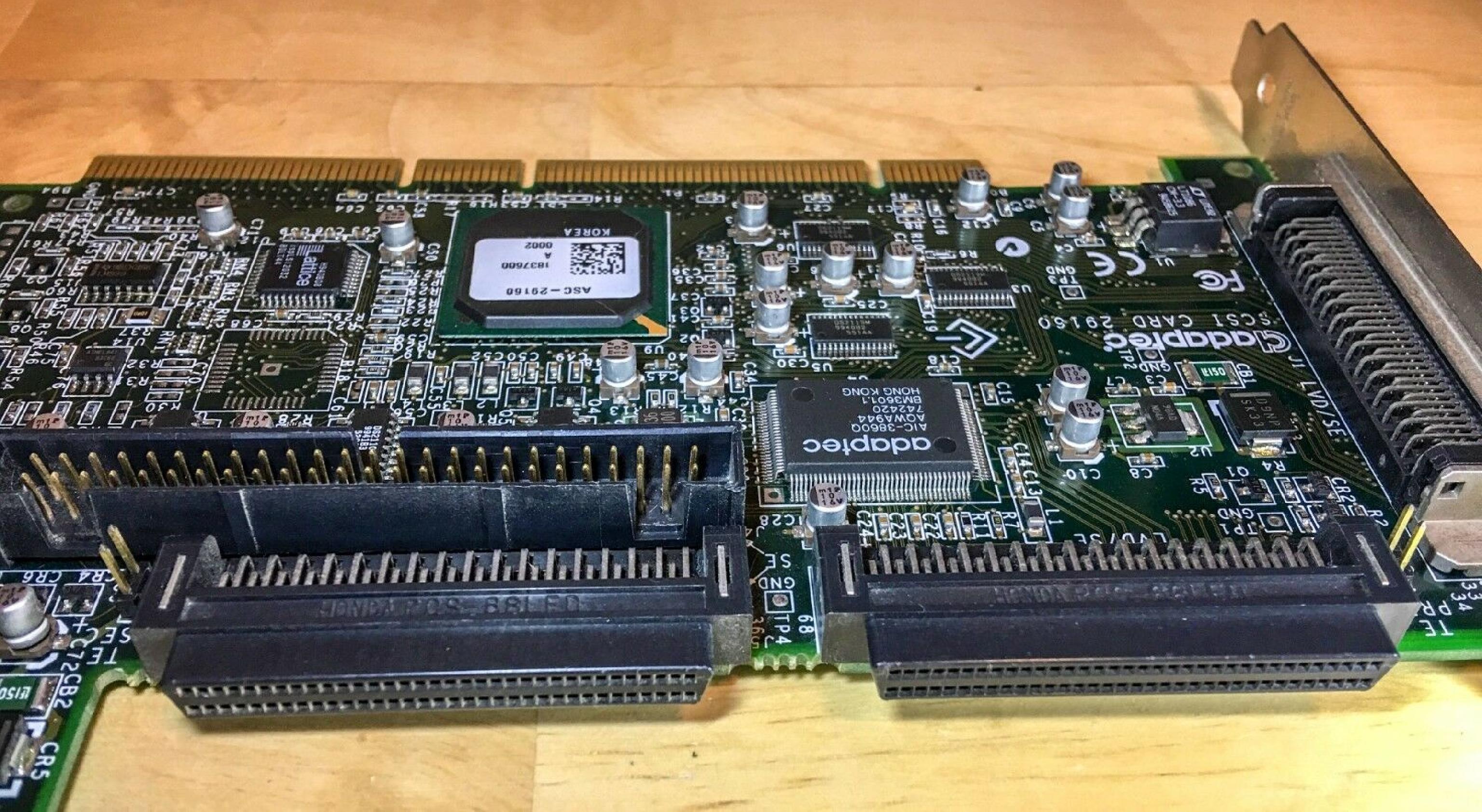 ADAPTEC ASC-29160 PCI SCSI WITH EXTERNAL 68PIN LVD SE, INTERNAL SE 50 PIN IDC