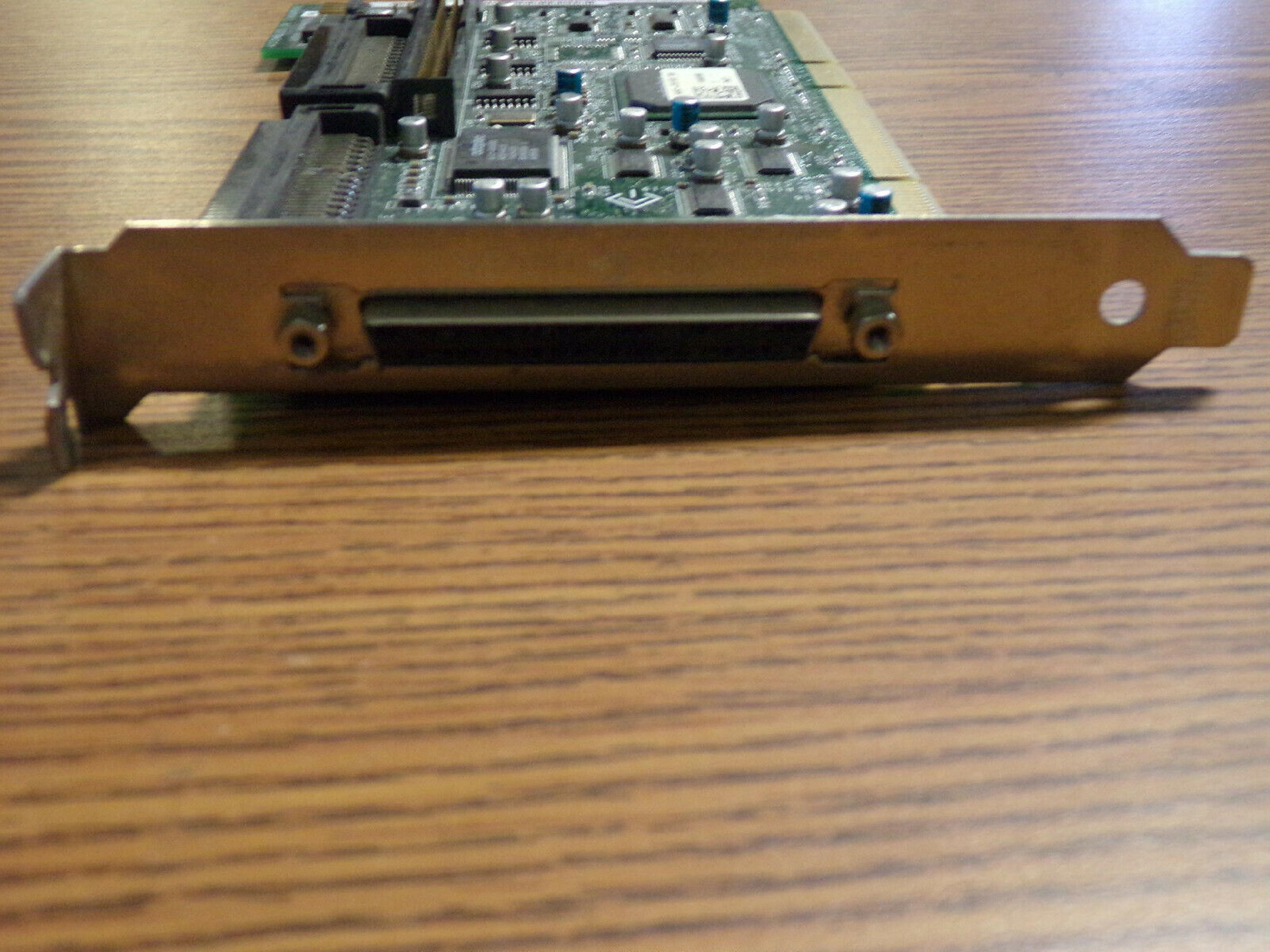 ADAPTEC 1809606-04 PCI SCSI WITH EXTERNAL 68PIN LVD SE, INTERNAL SE 50 PIN IDC