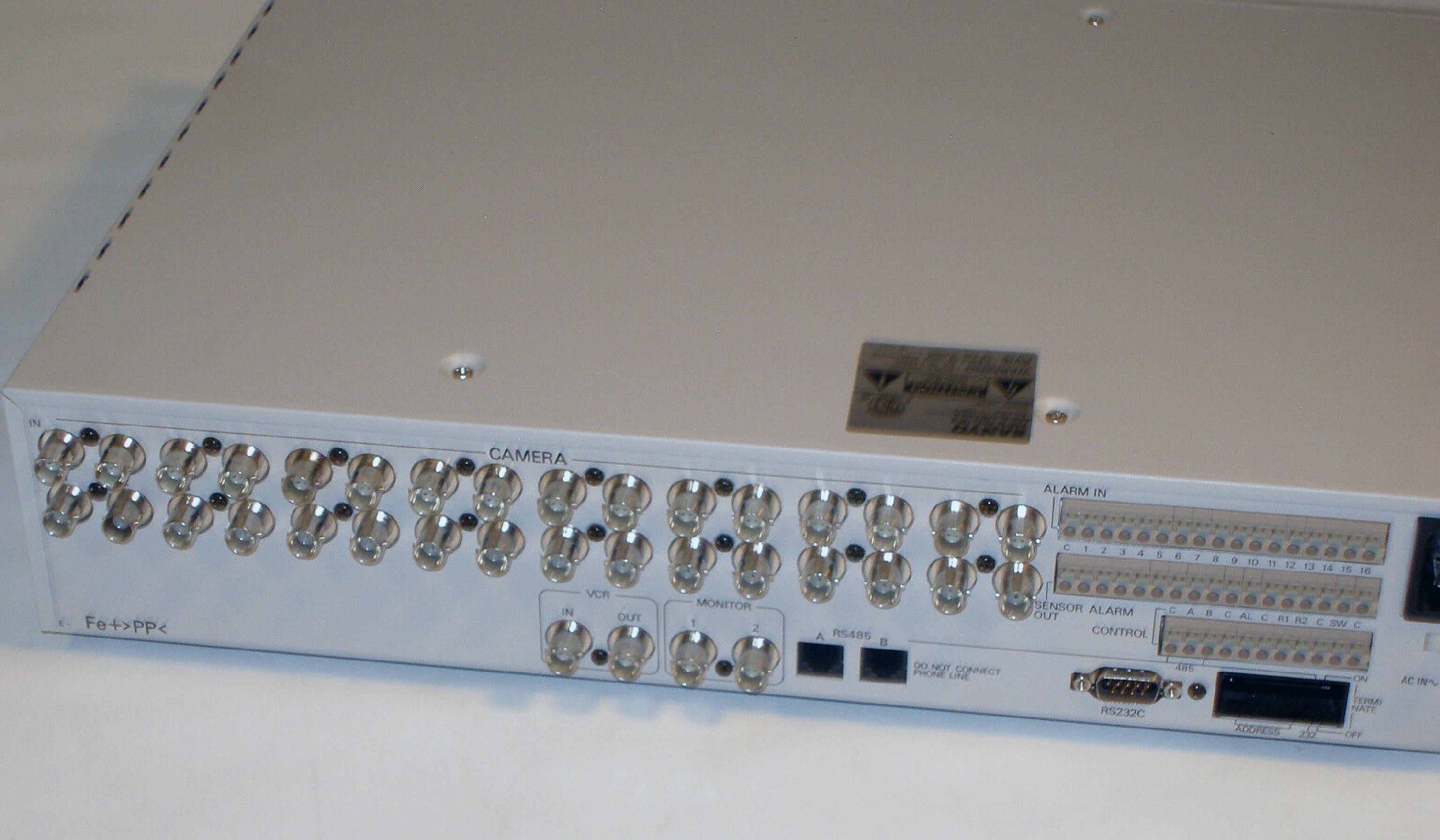 SANYO MPX-MD162 16-CHANNEL DUPLEX MULTIPLEXER SECURITY SYSTEM HUB/SWITCH