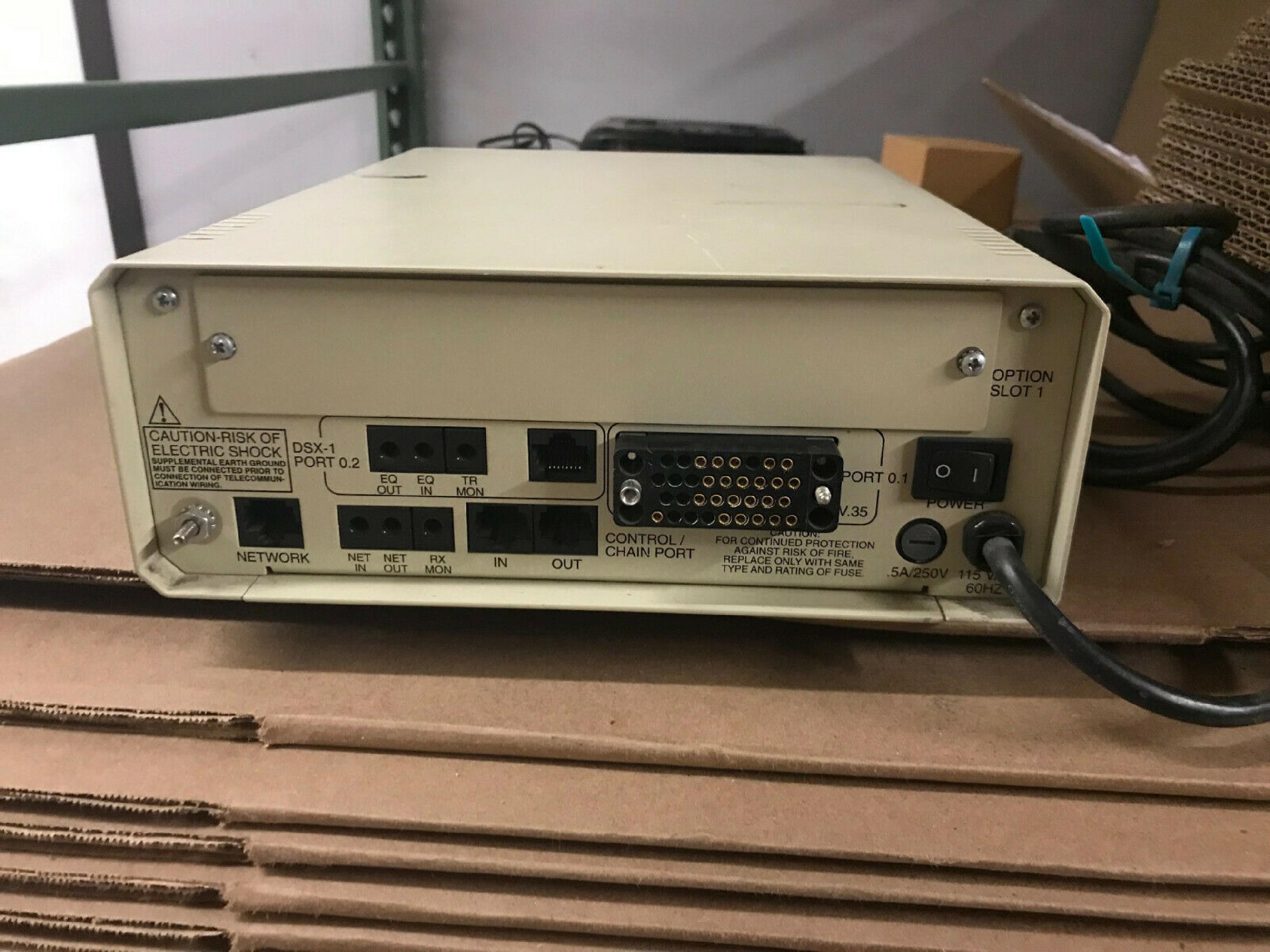 ADTRAN 1200.129L1 DSU/CSU T1/FT1 MULTIPLEXER, LCD, V.35 DTE INTERFACE