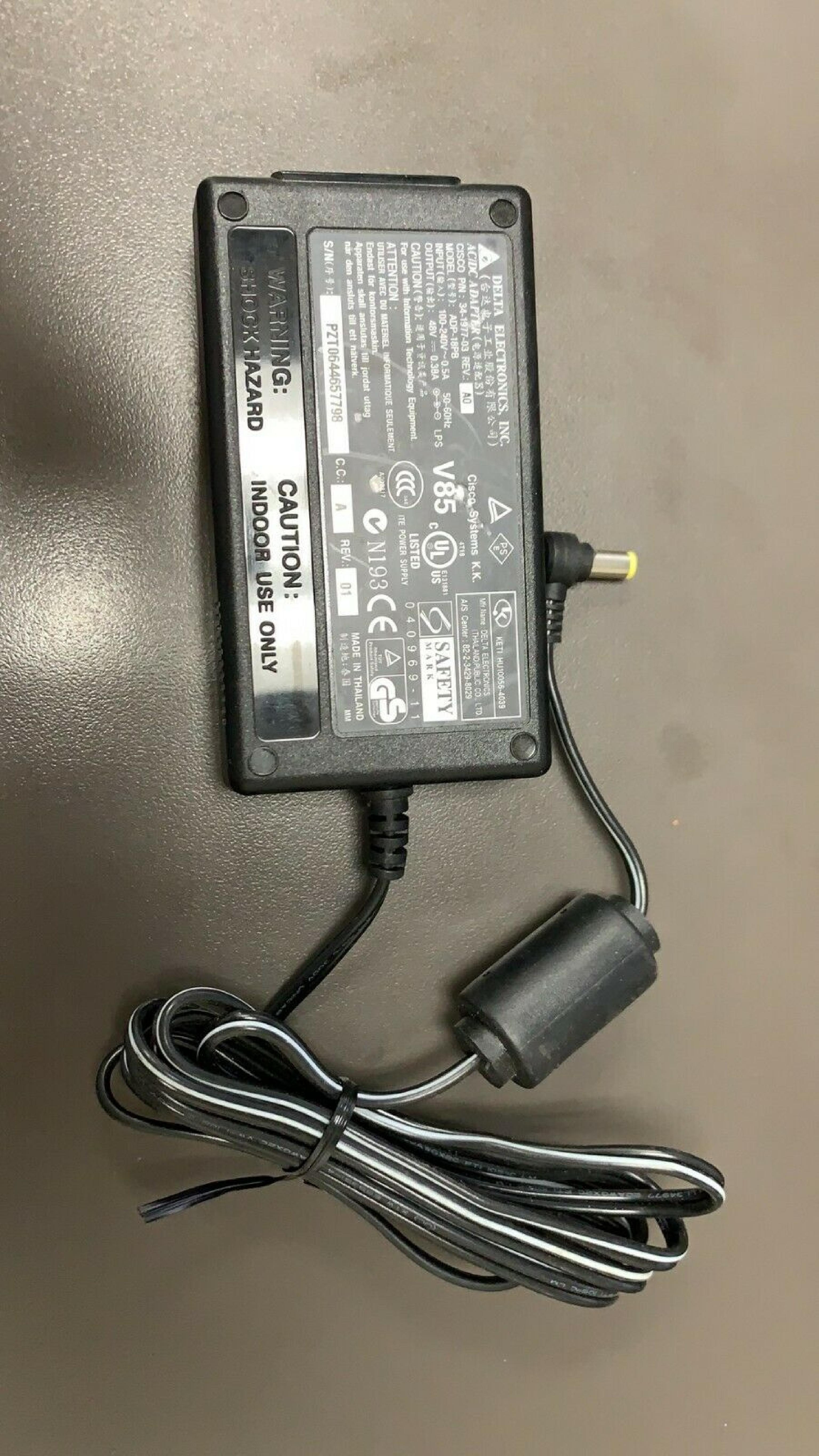 DELTA ELECTRONICS INC 34-1977-03 AC ADAPTER 48V DC 0.38A WITH BARREL CONNECTOR CENTER POSITIVE OD:5.5MM ID:2.5MM