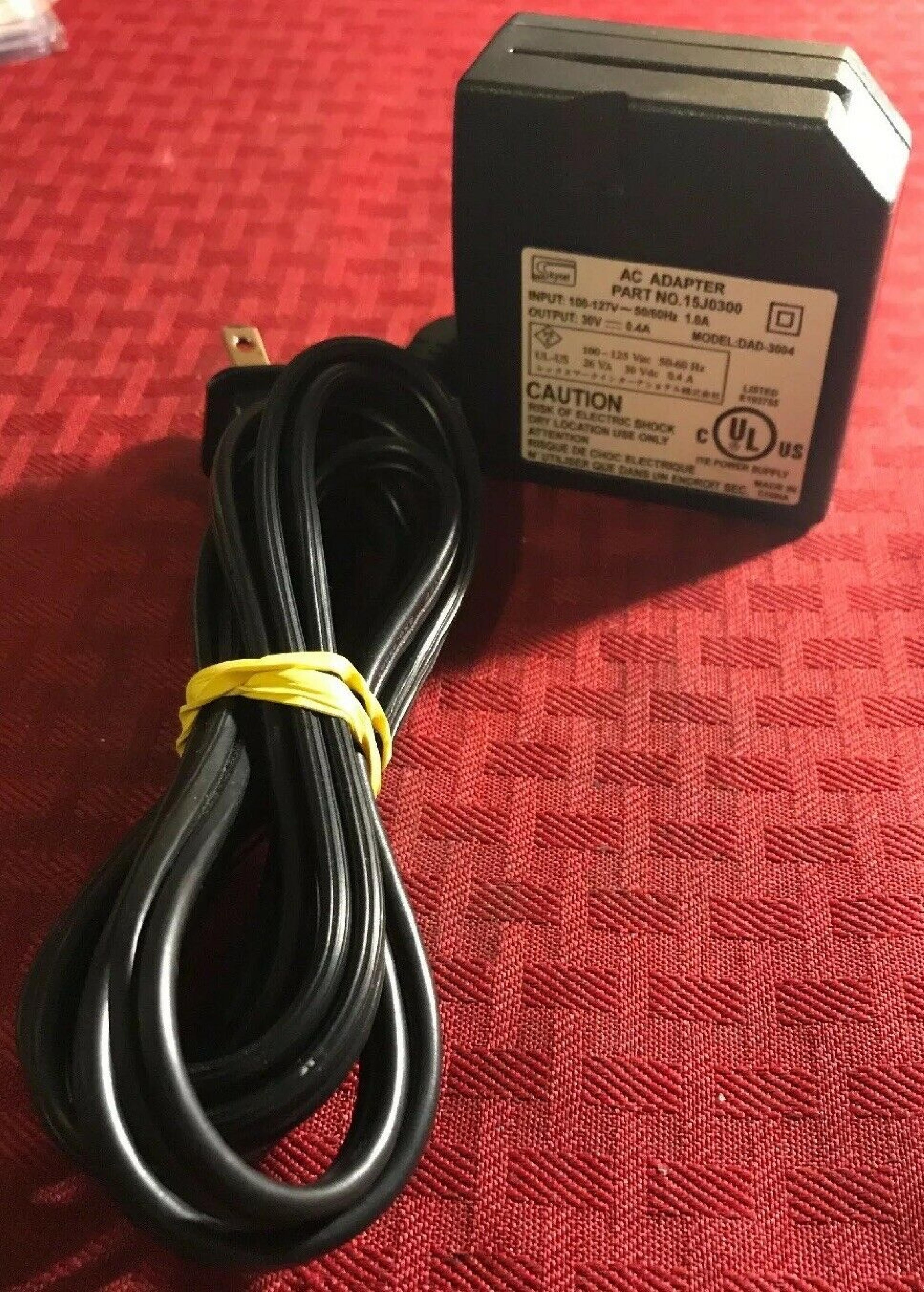 SKYNET ELECTRONICS DAD-3004 30V DC 0.4A AC ADAPTER WITH BARREL CONNECTOR CUT WIRE