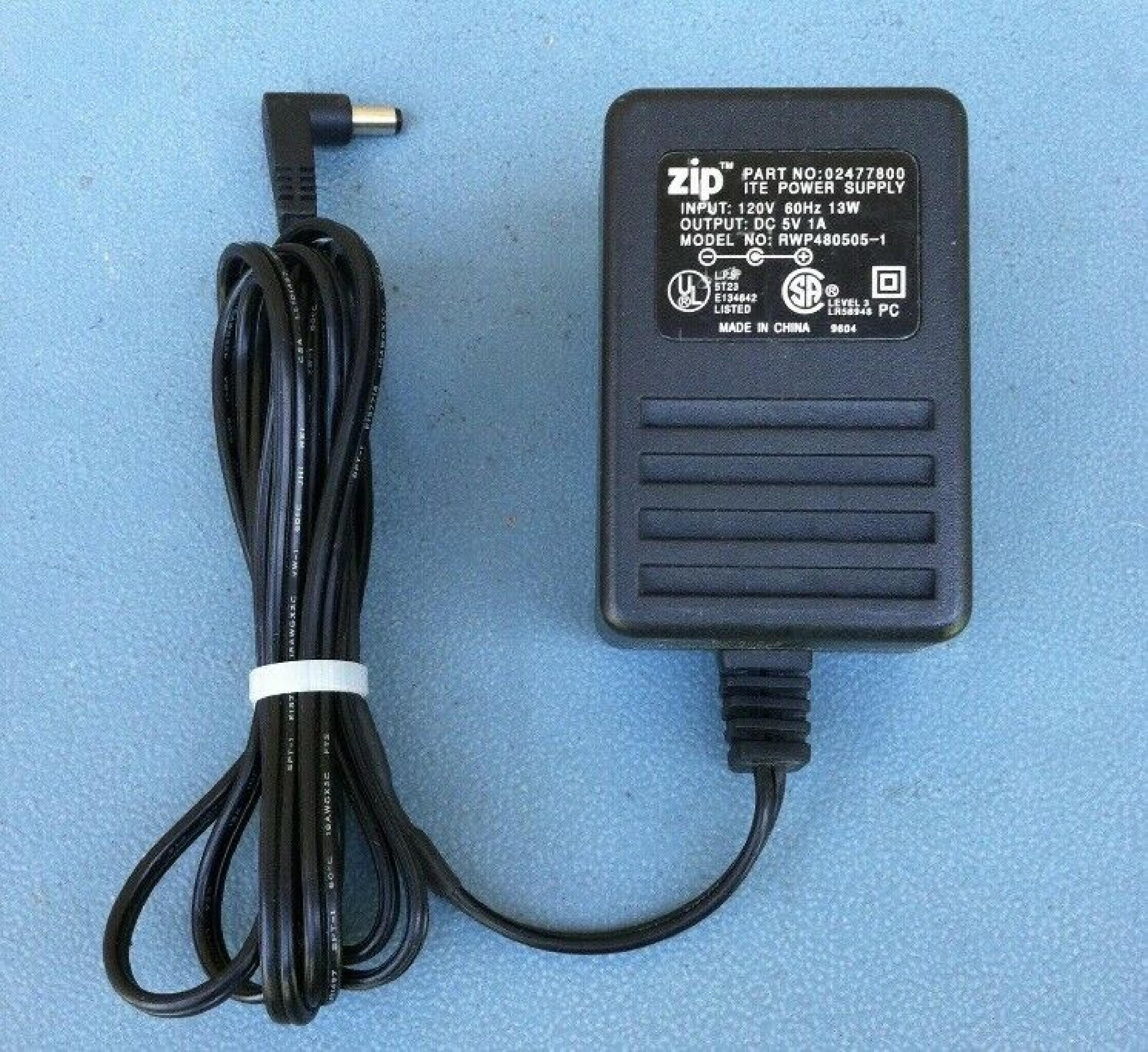 IOMEGA R4W005-100 5V DC 1000MA AC ADAPTER WITH BARREL CONNECTOR 1A FOR ZIP OD:5.5MM ID:2.1MM RIGHT ANGLE 10MM CONNECTOR, 6FT CORD, DESKTOP