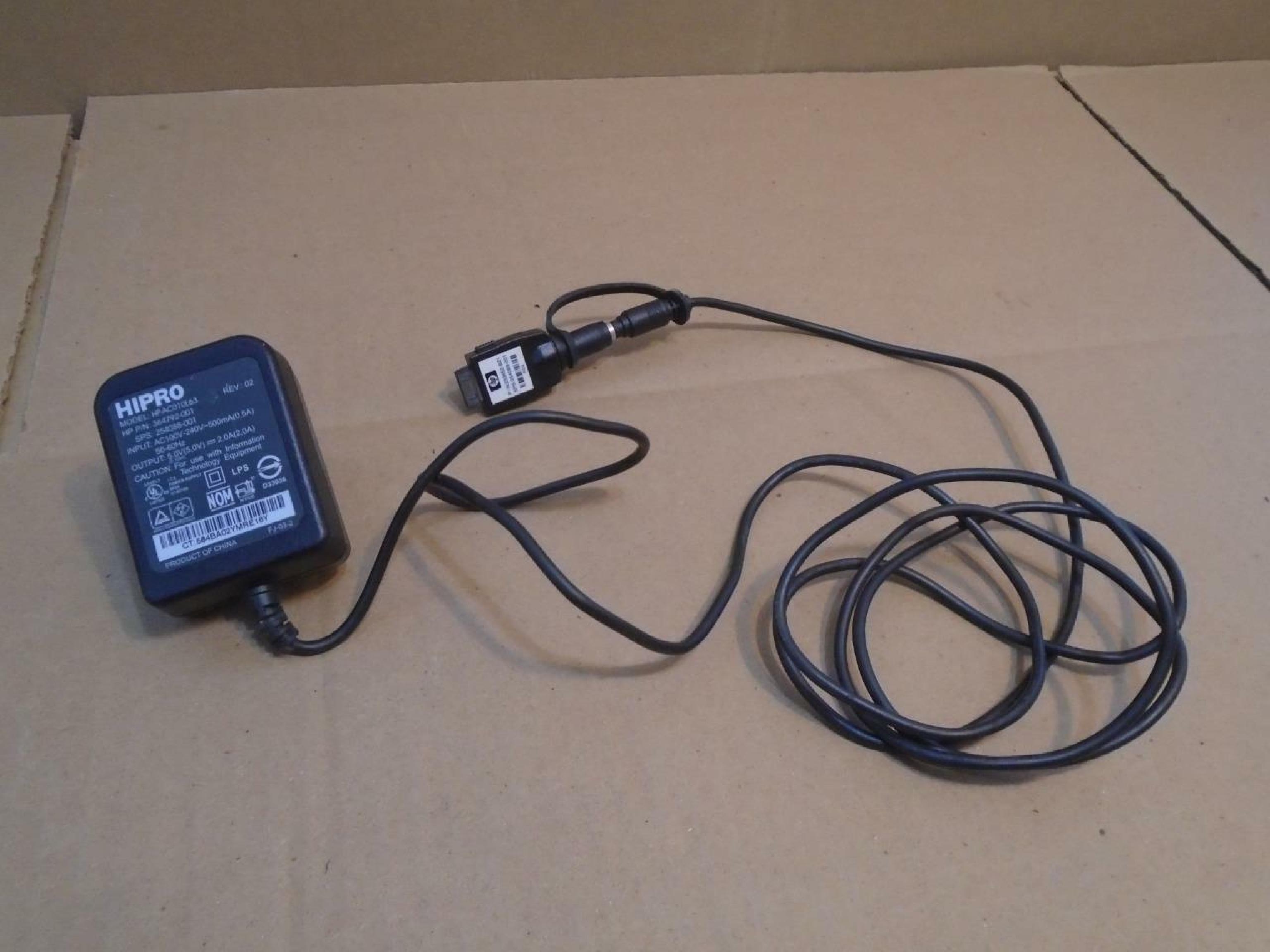 HIPRO HP-AC010L63 5V DC 2.0A AC ADAPTER WITH BARREL CONNECTOR