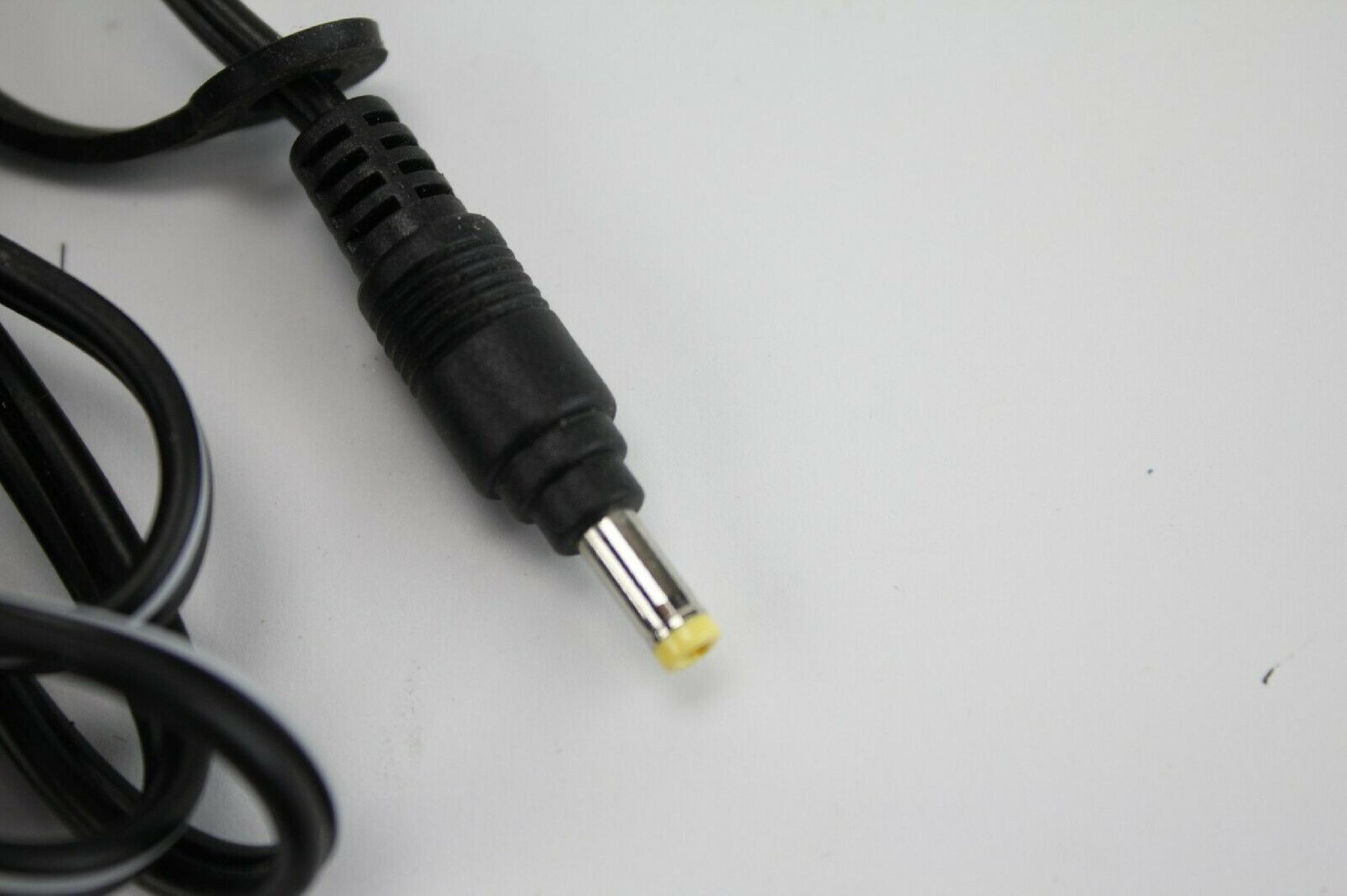 DELTA ELECTRONICS INC ADP-10SB 5V DC 2000MA AC ADAPTER WITH BARREL CONNECTOR 2A