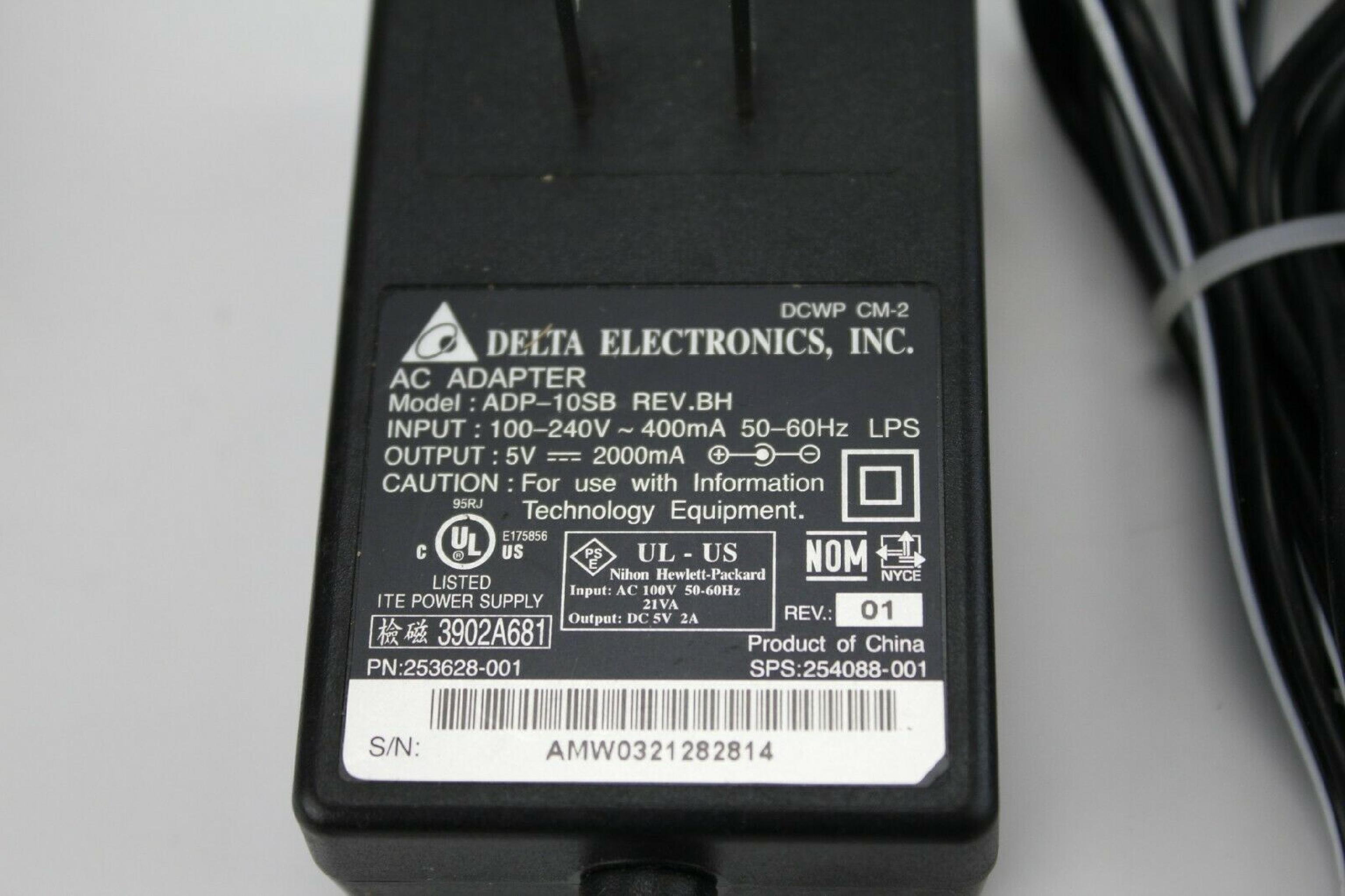 DELTA ELECTRONICS INC 253628-001 5V DC 2000MA AC ADAPTER WITH BARREL CONNECTOR 2A