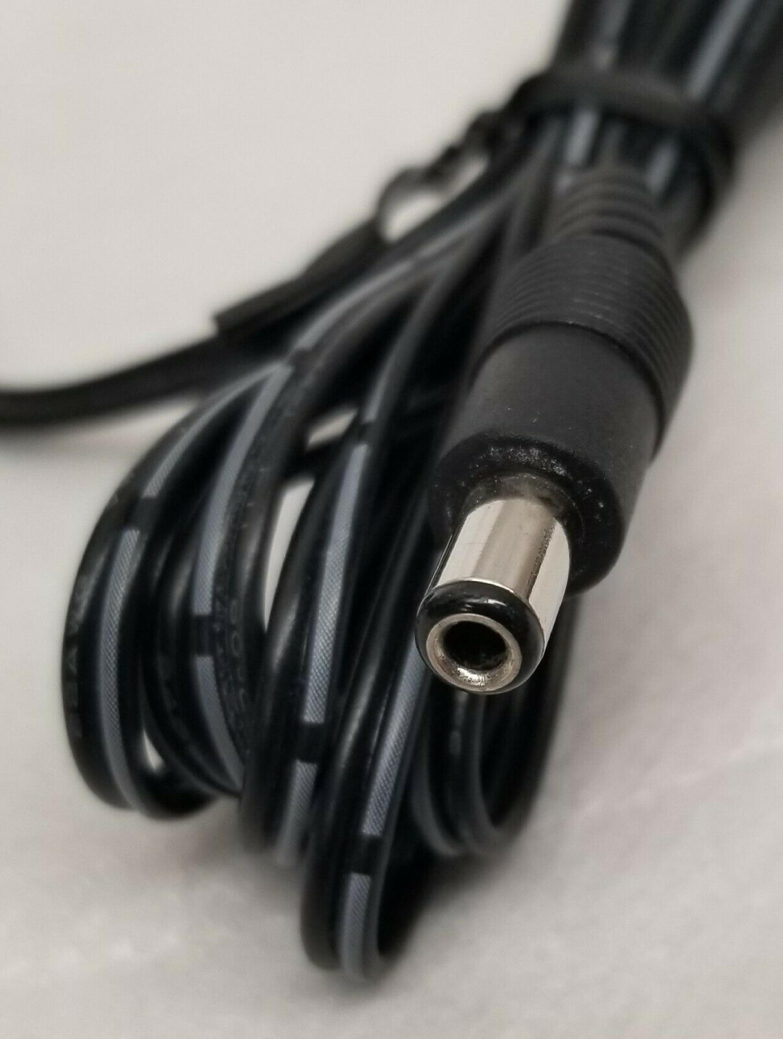 US ROBOTICS / USR TEAC-41-091000U 9V AC 1000MA AC ADAPTER WITH BARREL CONNECTOR