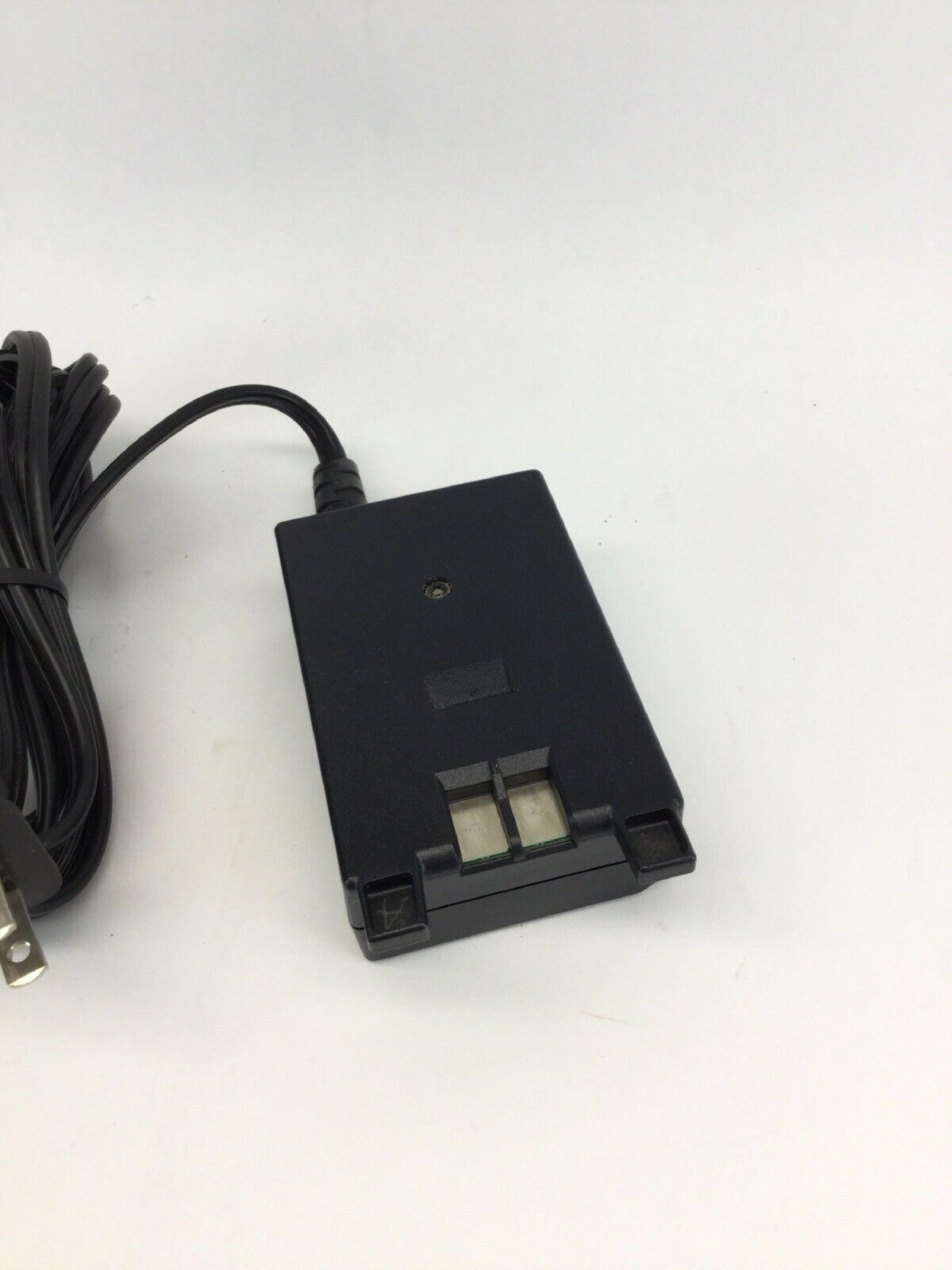 DELTA ELECTRONICS INC ADP-25FB 30V DC 0.83A AC ADAPTER WITH SLIDE IN CONNECTOR CUT WIRE