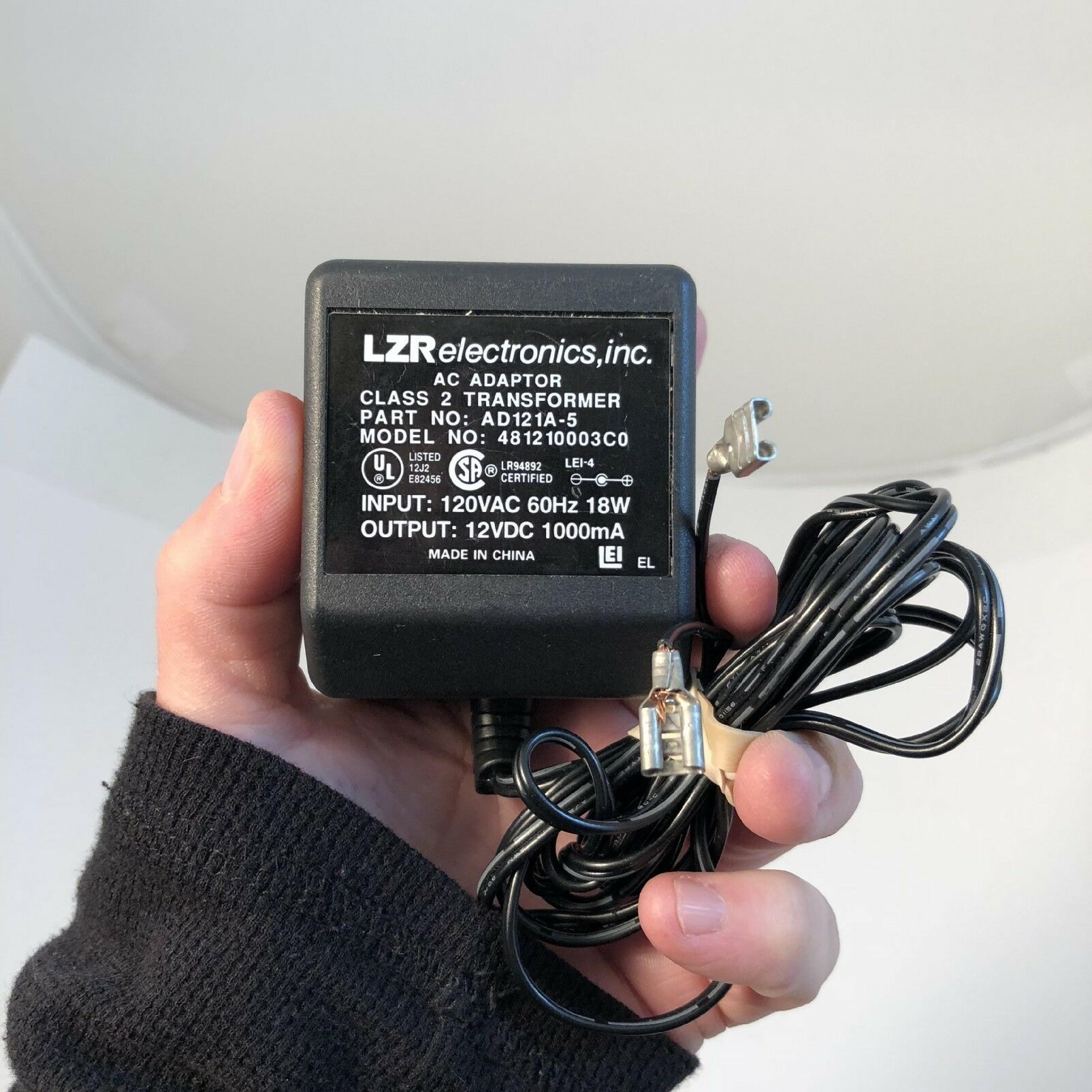 LZR ELEC / SHOGYO 481210003C0 12V DC 1A AC ADAPTER WITH BARREL CONNECTOR OD:5.5MM ID:2.5MM POWER SUPPLY 12 VOLT 1000MA