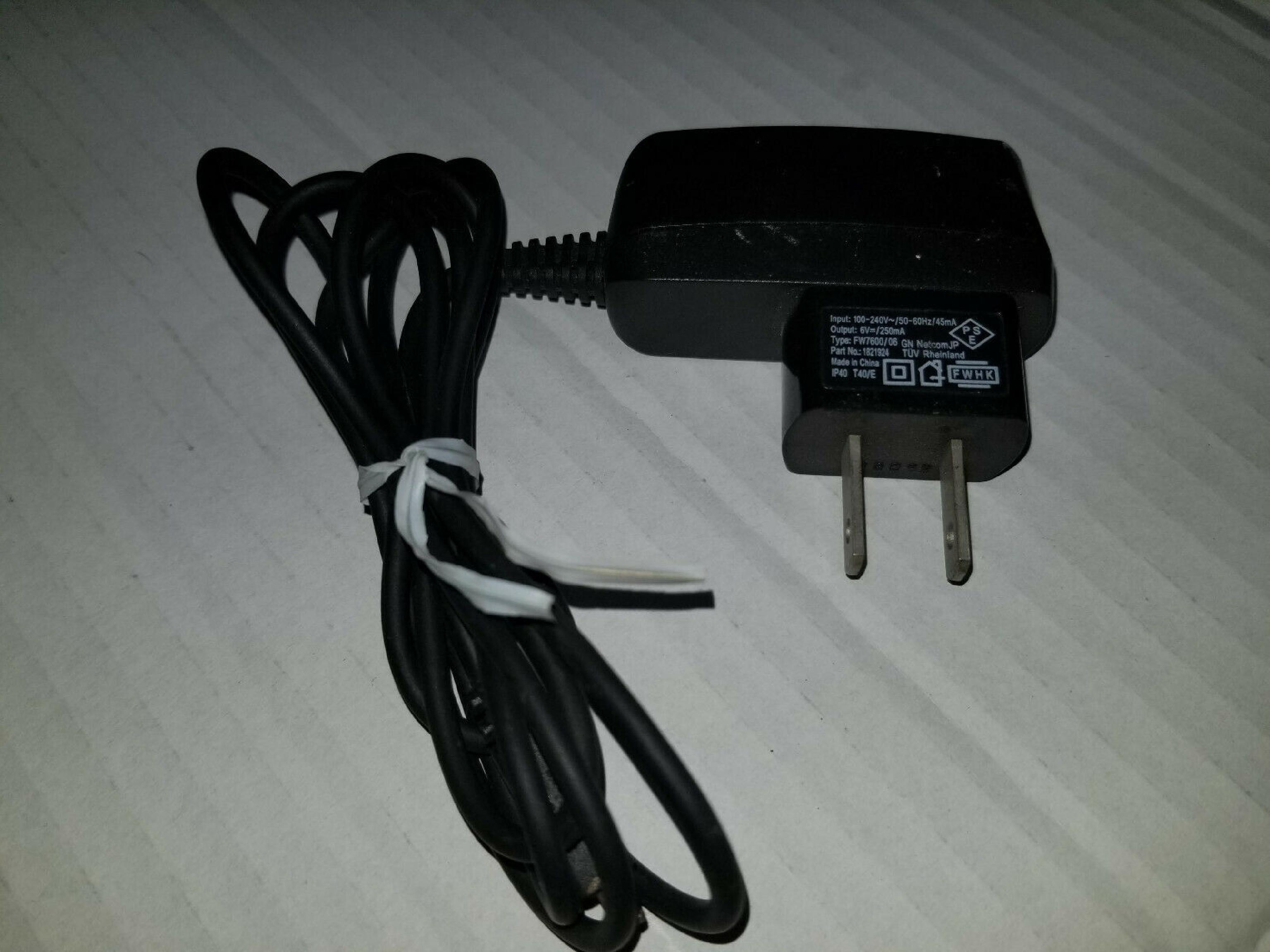 JABRA FW7600/06 6V DC 250MA AC ADAPTER WITH BARREL CONNECTOR MINI 4 PIN