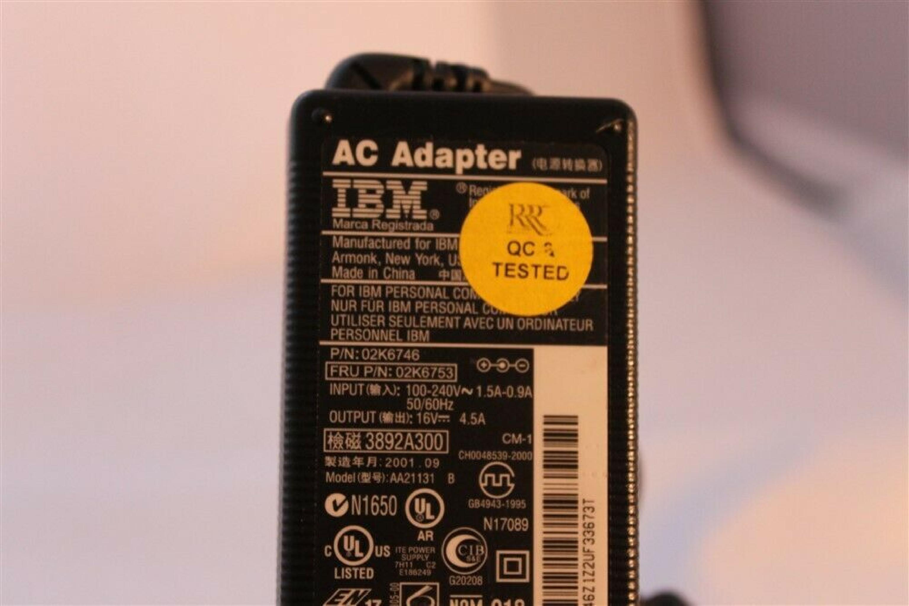 IBM 02K6746 16V DC 4.5A AC ADAPTER WITH BARREL CONNECTOR