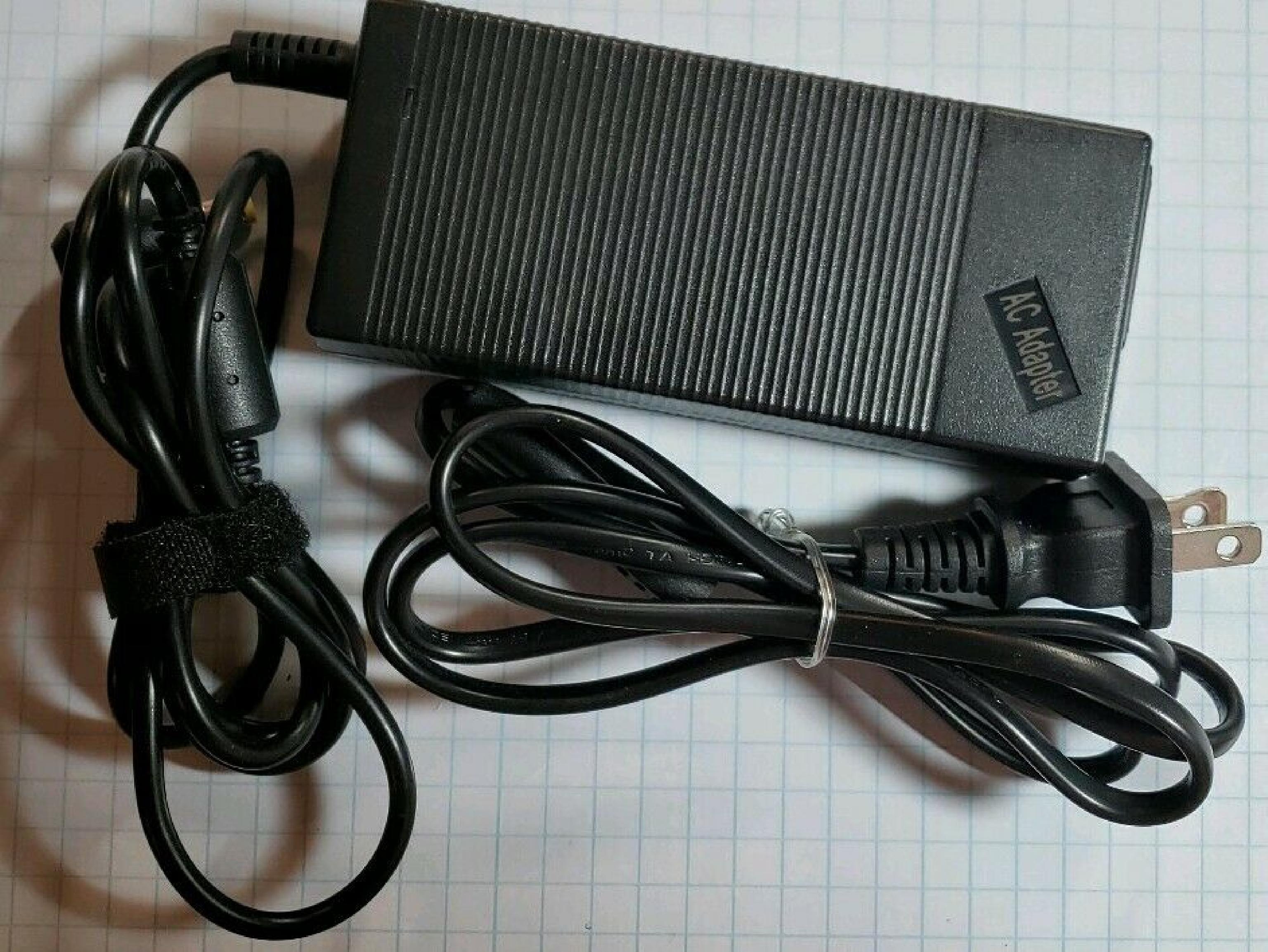 IBM AA21131 16V DC 4.5A AC ADAPTER WITH BARREL CONNECTOR