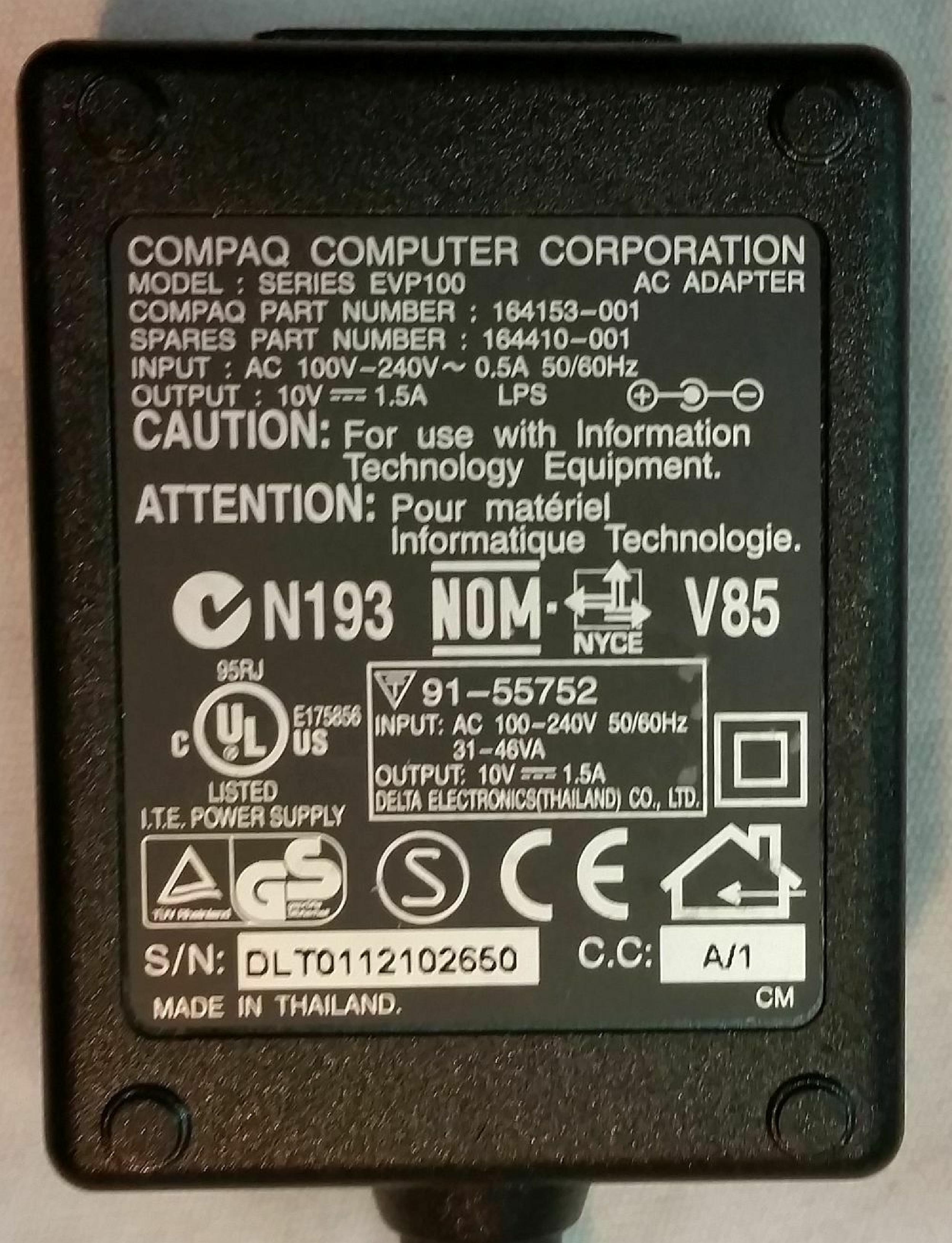 COMPAQ / HEWLETT PACKARD / HP 164153-001 10V DC 1.5A AC ADAPTER WITH BARREL CONNECTOR 10VDC 1500MA, 6FT CABLE CONNECTOR, OD:4.8MM, ID:1.6MM, DESKTOP STYLE, NEGATIVE POLE OUTSIDE