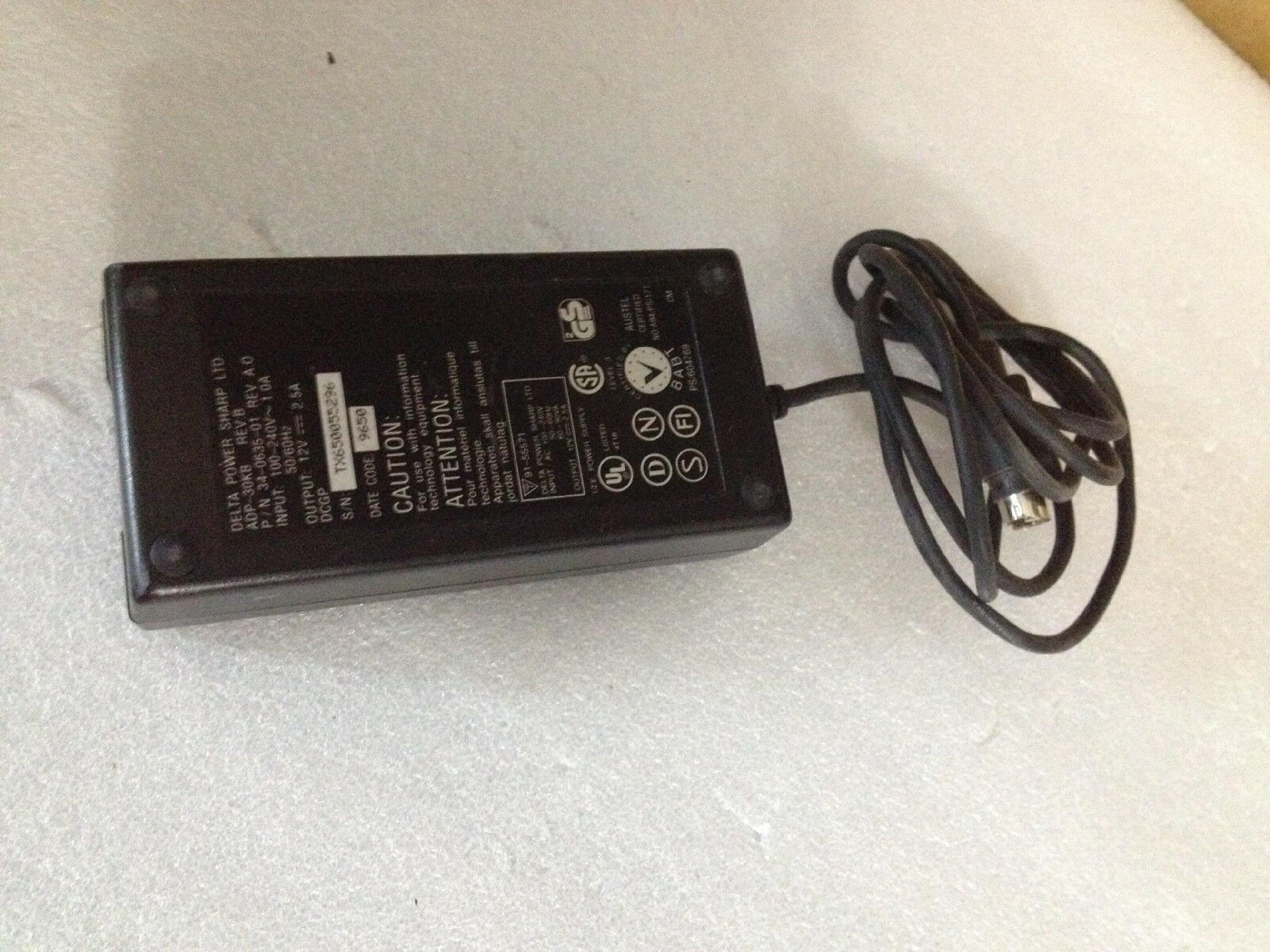 DELTA ELECTRONICS INC 34-0635-01 12V DC 2.5A AC ADAPTER WITH 5 PIN CONNECTOR