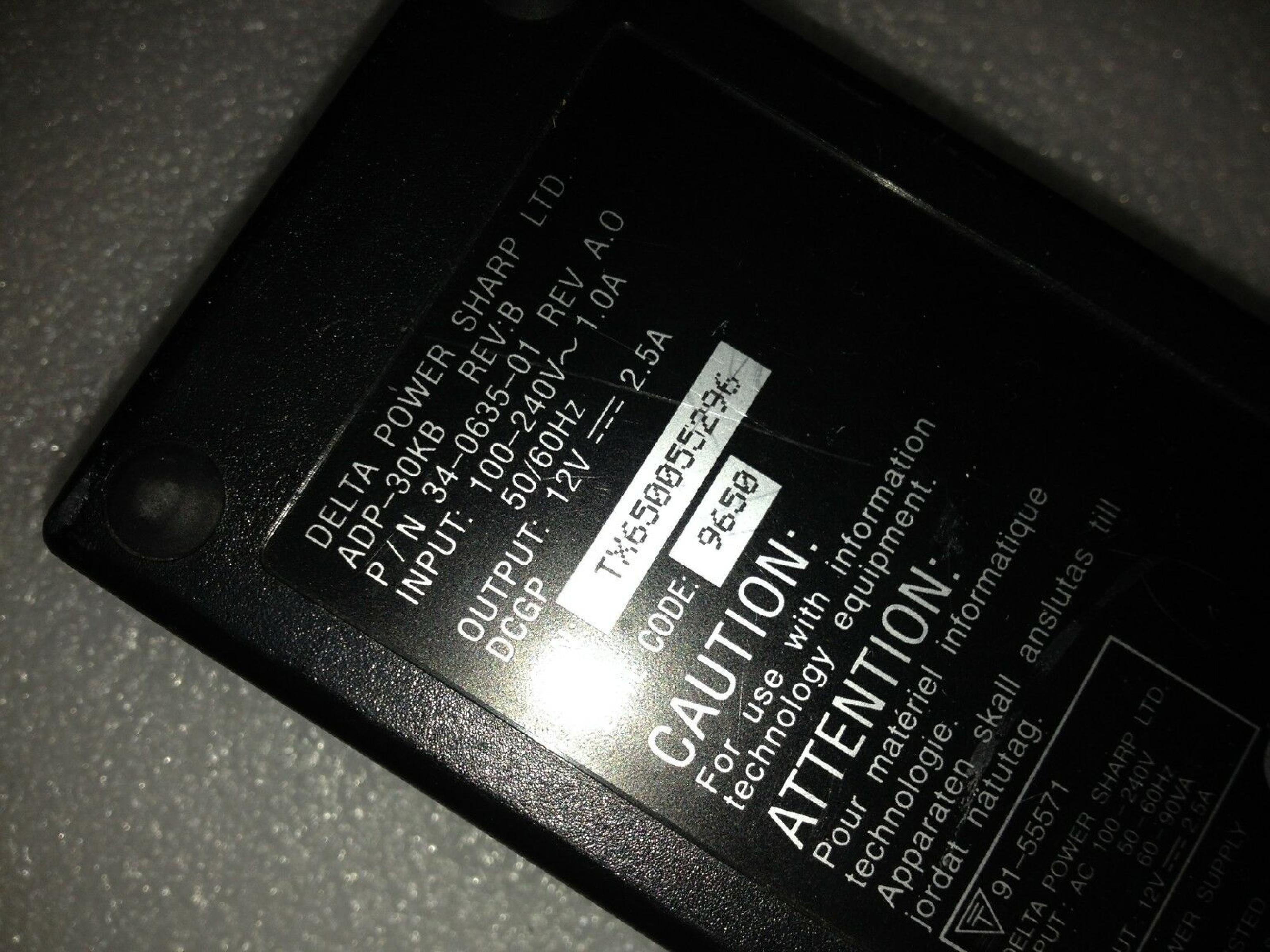 DELTA ELECTRONICS INC 34-0635-01 12V DC 2.5A AC ADAPTER WITH 5 PIN CONNECTOR