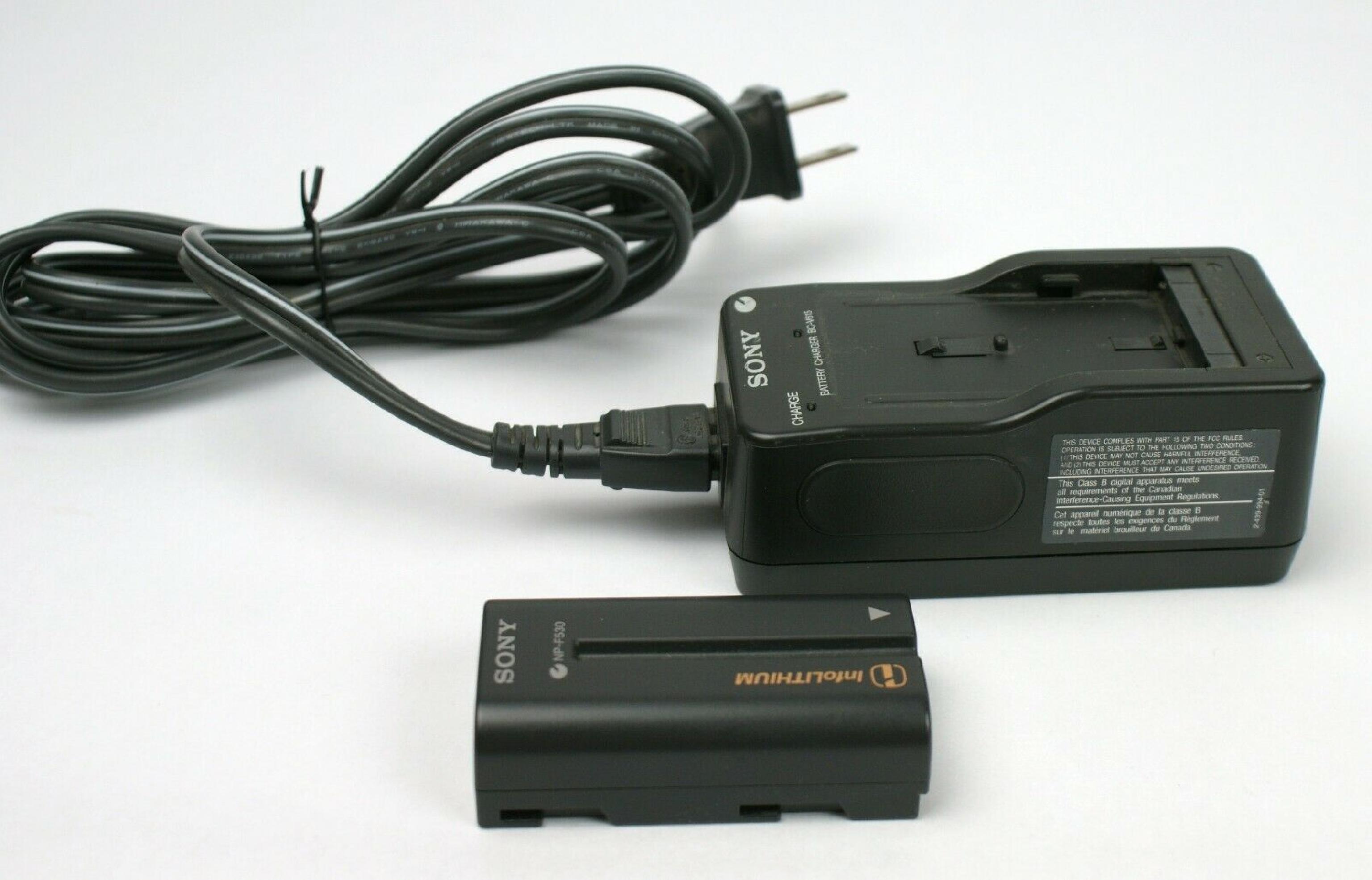 SONY BC-V615 8.4V DC 0.6A AC ADAPTER AND BATTERY CHARGER .6A