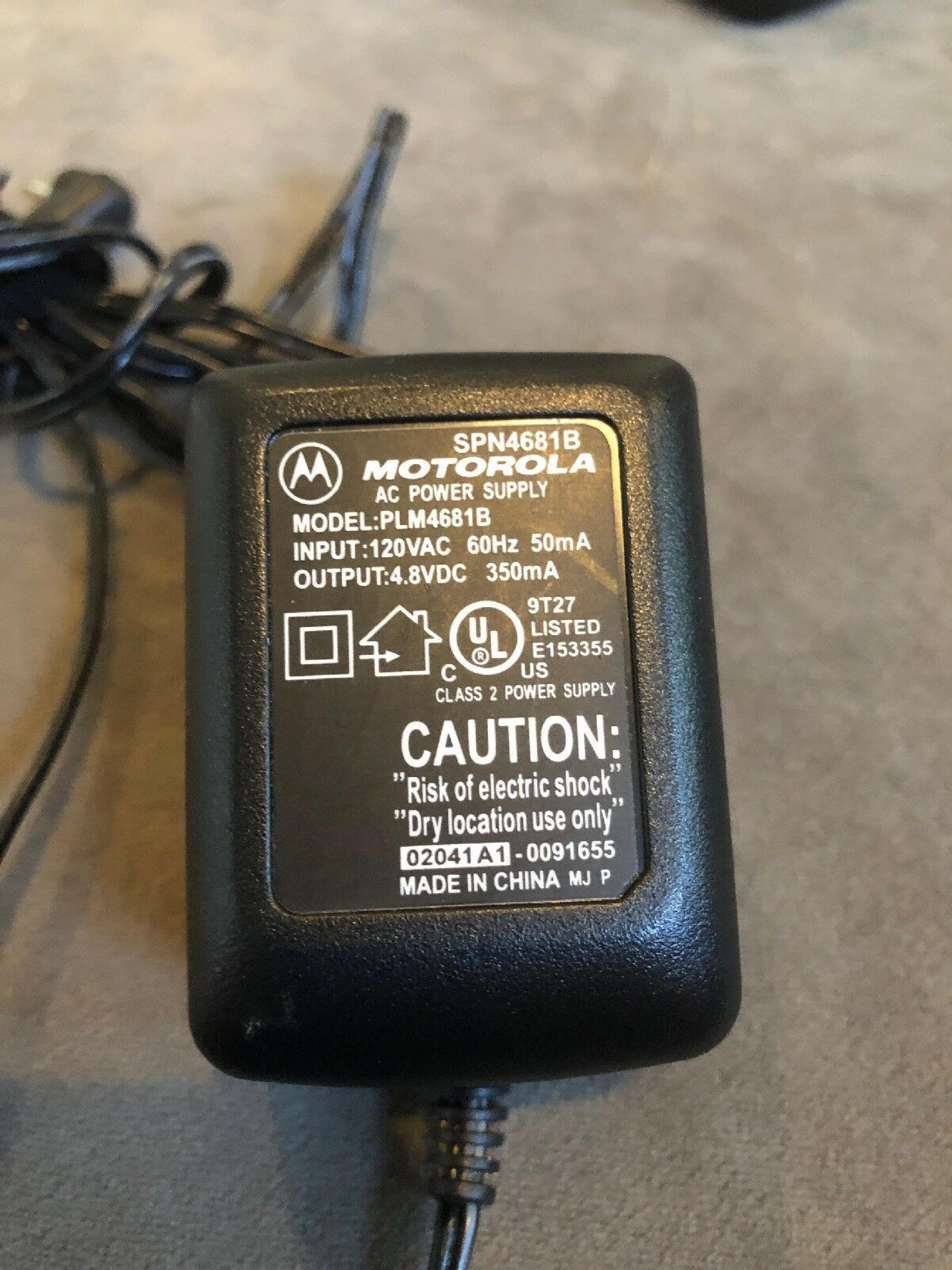 MOTOROLA PLM4681B CUT WIRE 4.8V DC 350MA AC ADAPTER