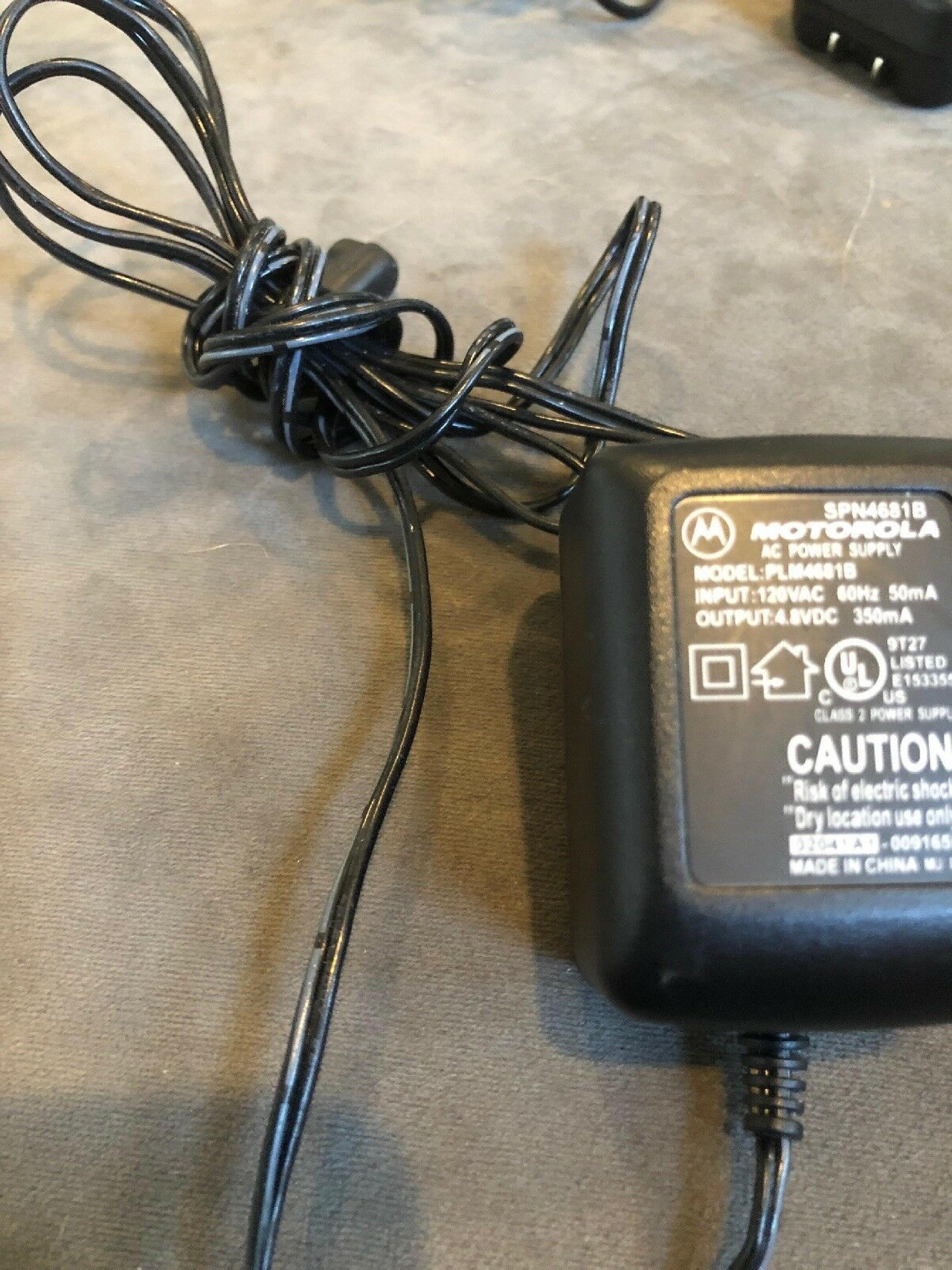 MOTOROLA PLM4681B CUT WIRE 4.8V DC 350MA AC ADAPTER