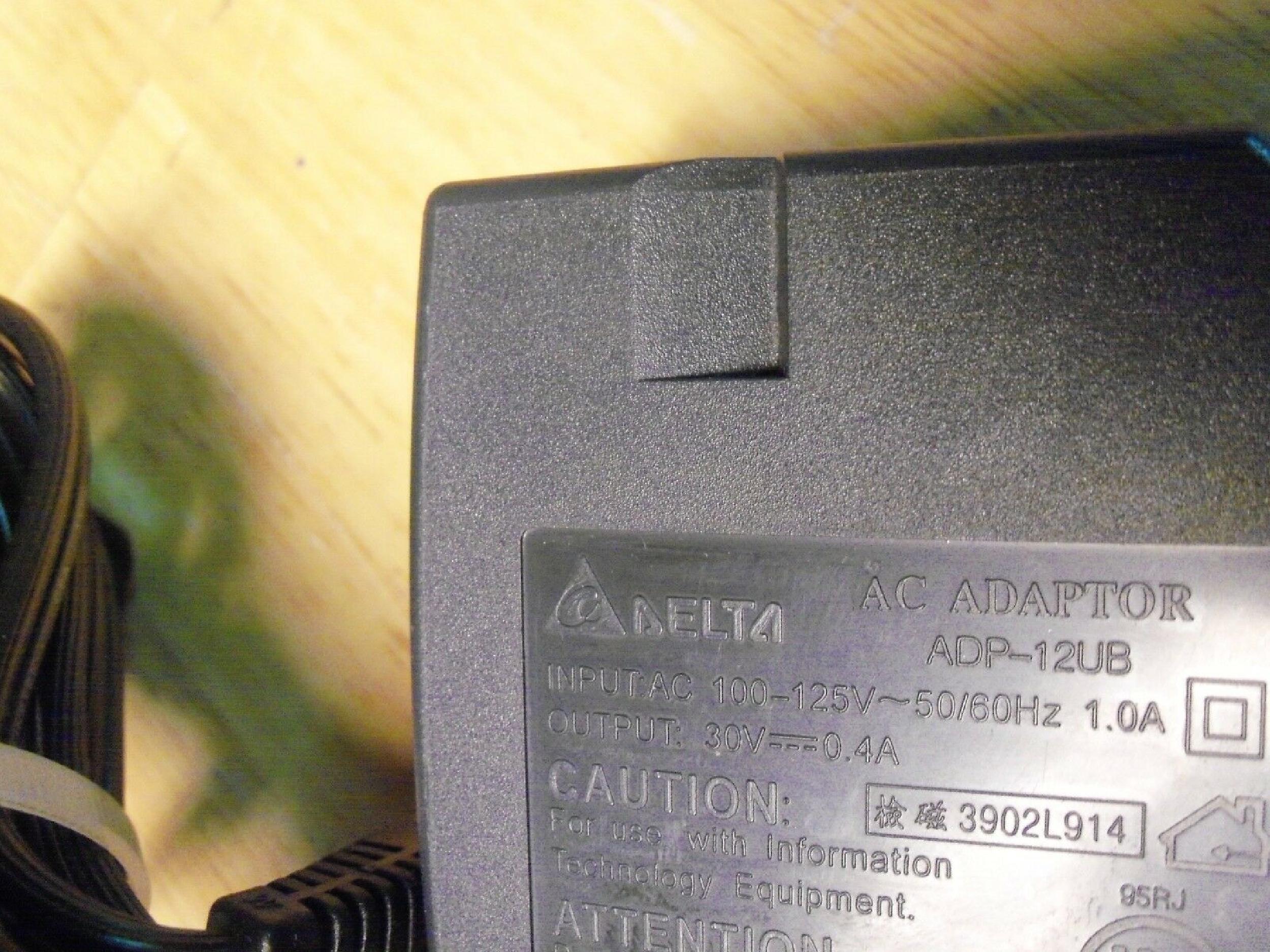 DELTA ELECTRONICS INC ADP-12UB CUT WIRE 30V DC 0.4A AC ADAPTER