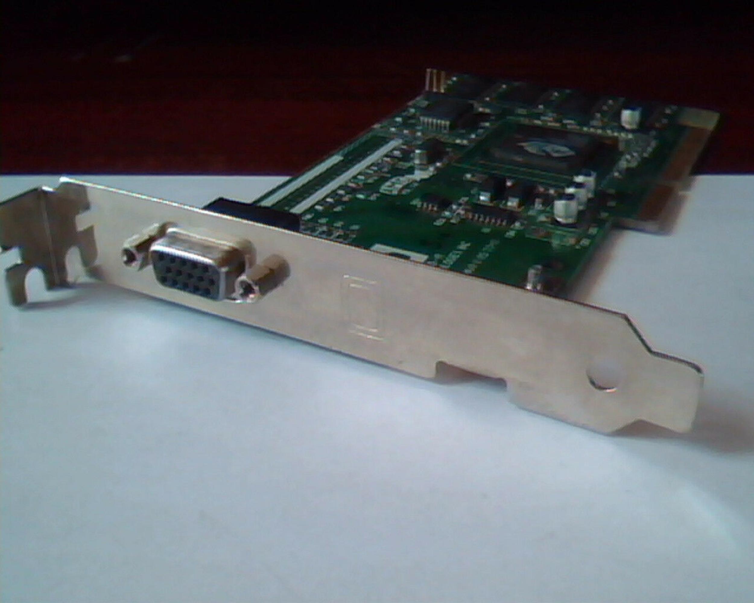 ATI 1025-11000 RAGE PRO TURBO 8MB AGP VIDEO CARD WITH VGA PORT