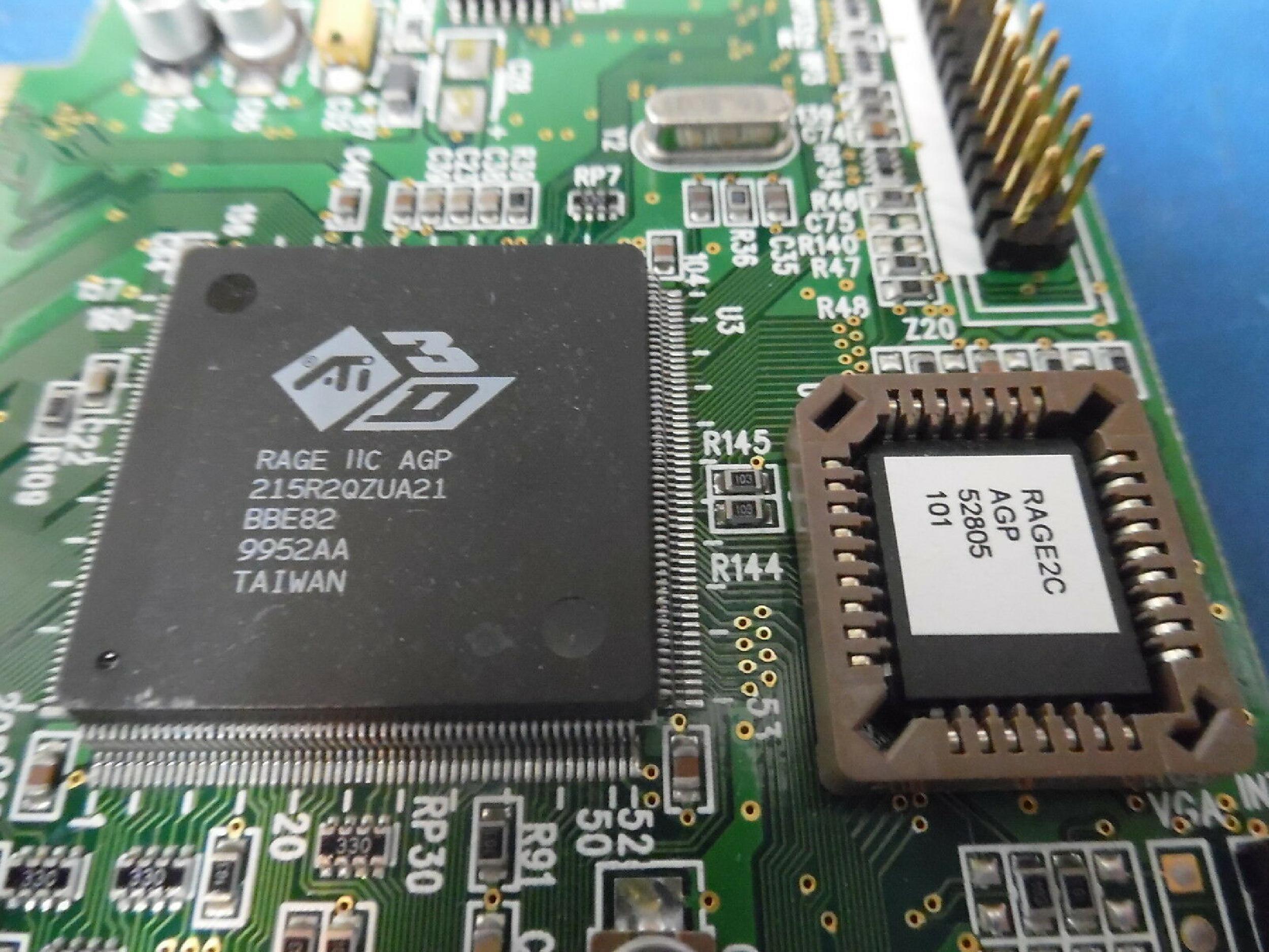 ATI 1025281301 RAGE2C 8MB AGP VIDEO CARD WITH VGA PORT