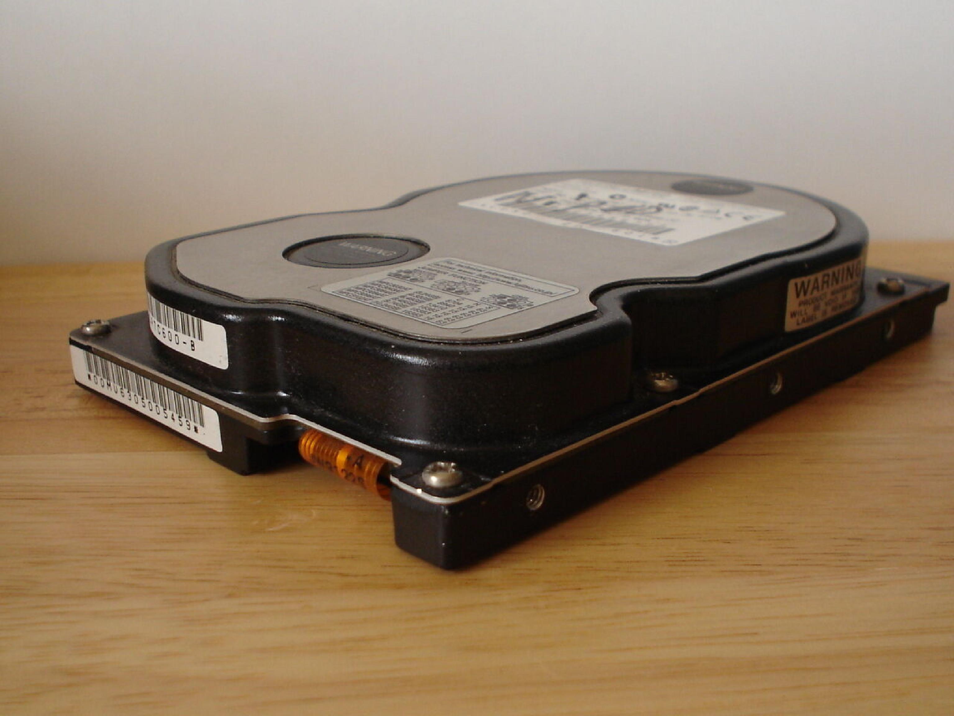 FUJITSU MPC3043AT 4.3GB AT 3.5 INCH HARD DRIVE